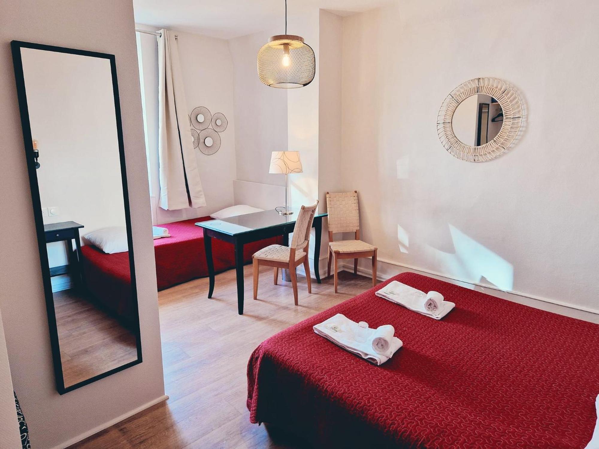 Triple Room
