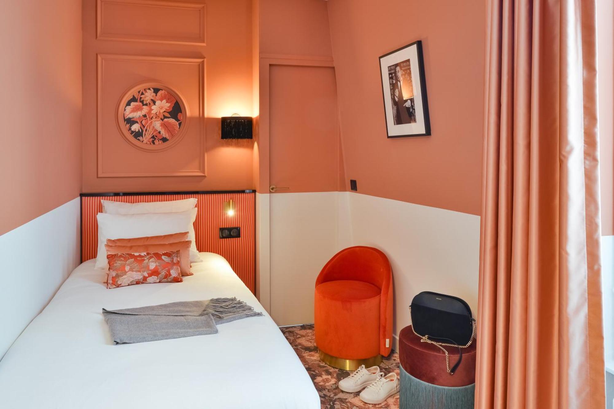 Standard Single Room,1705559437:JPEG