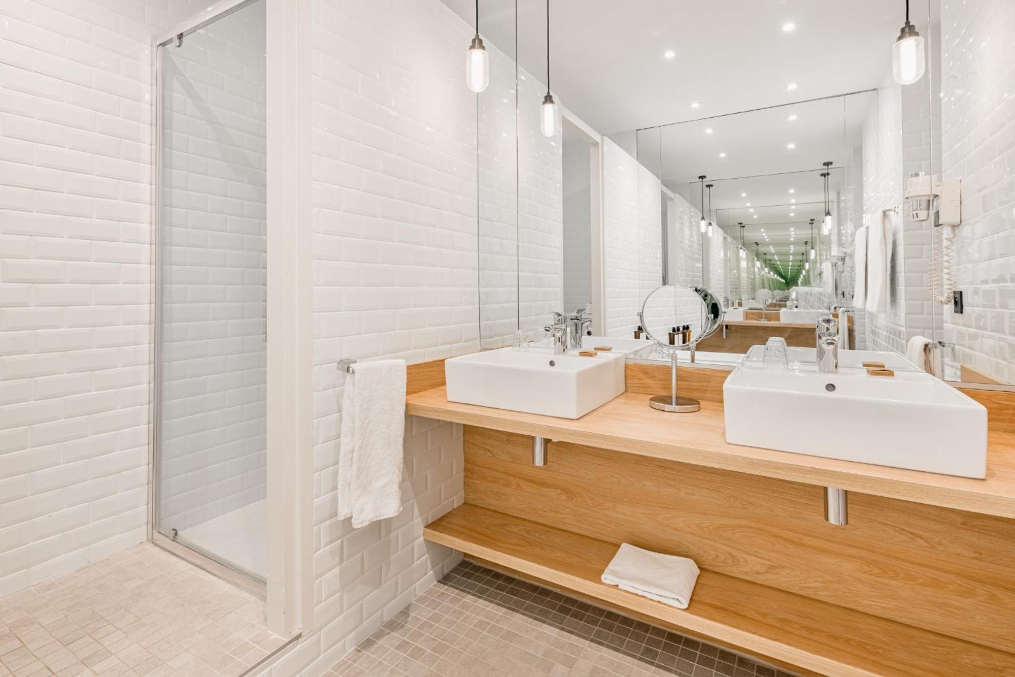 Privilege Room