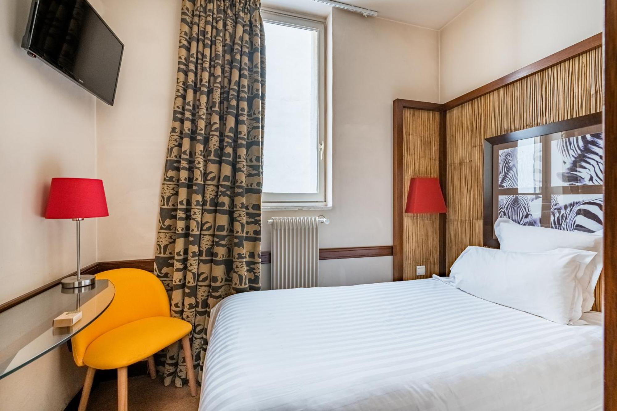 Small Single Room