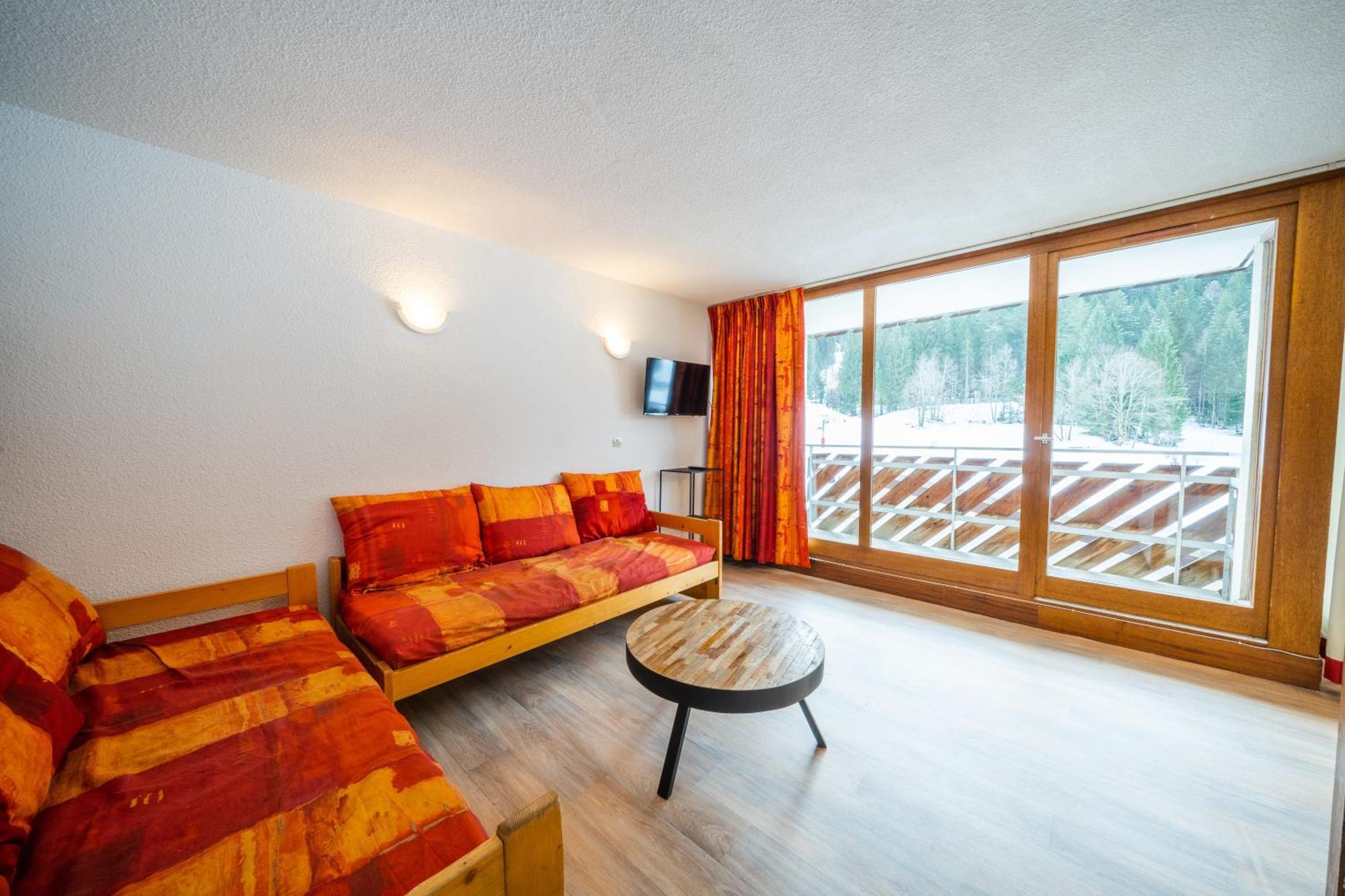 Two-Bedroom Apartment,1546669450:JPEG