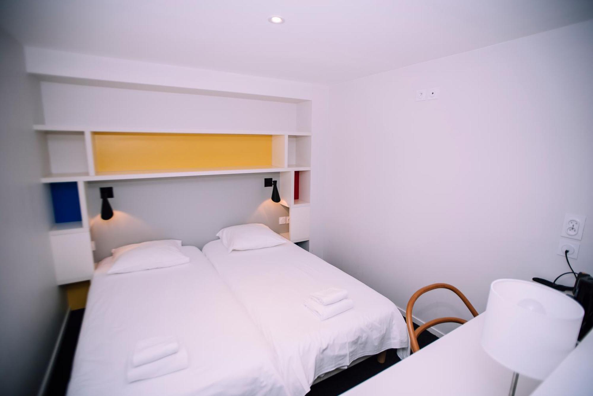 Quadruple Room with Private Bathroom,1717124942:JPEG