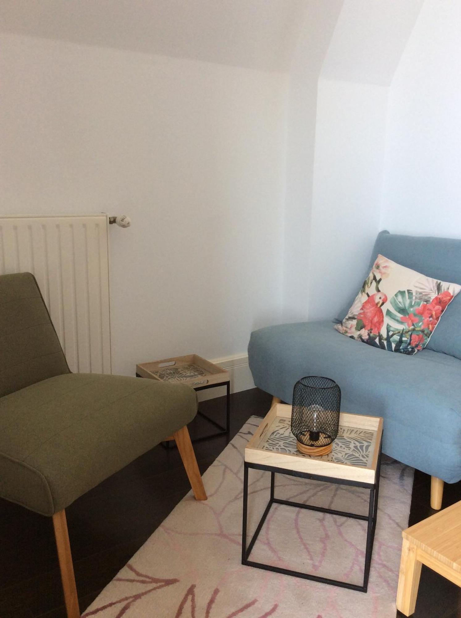 Queen Room,1548733075:JPEG