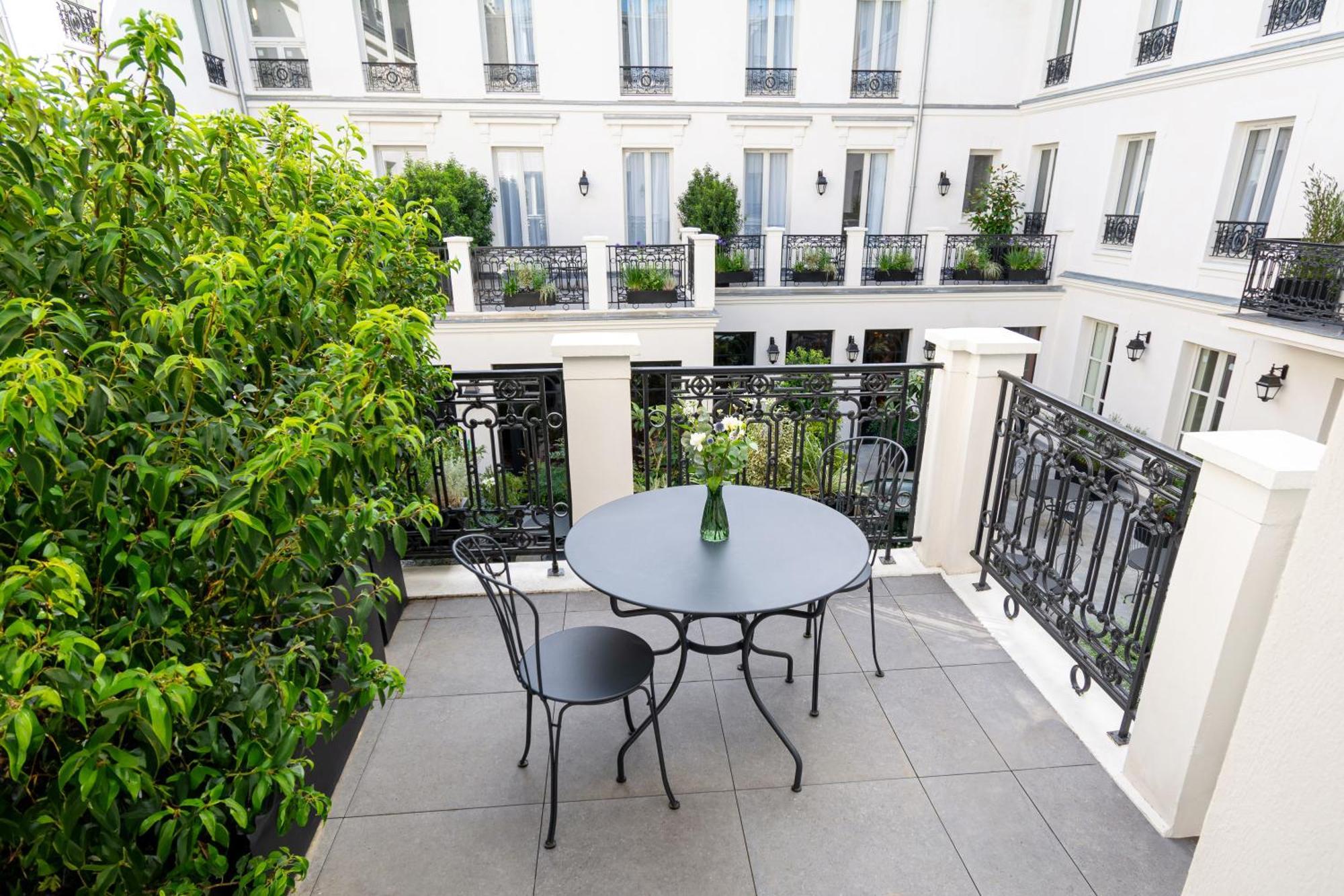 Classic Room Terrace