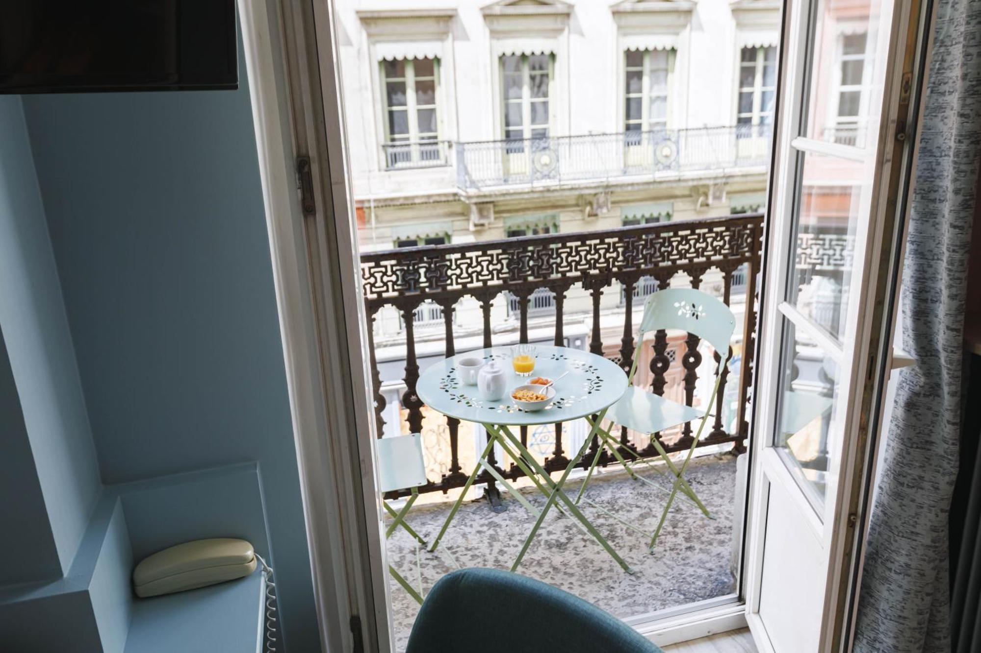 Double or Twin Room Balcony