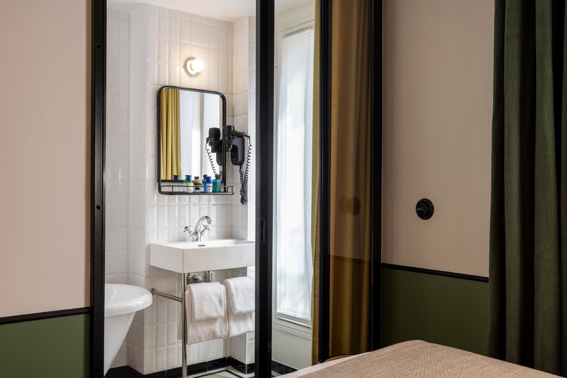 Superior Double Room with Bath tub,1552813315:JPEG