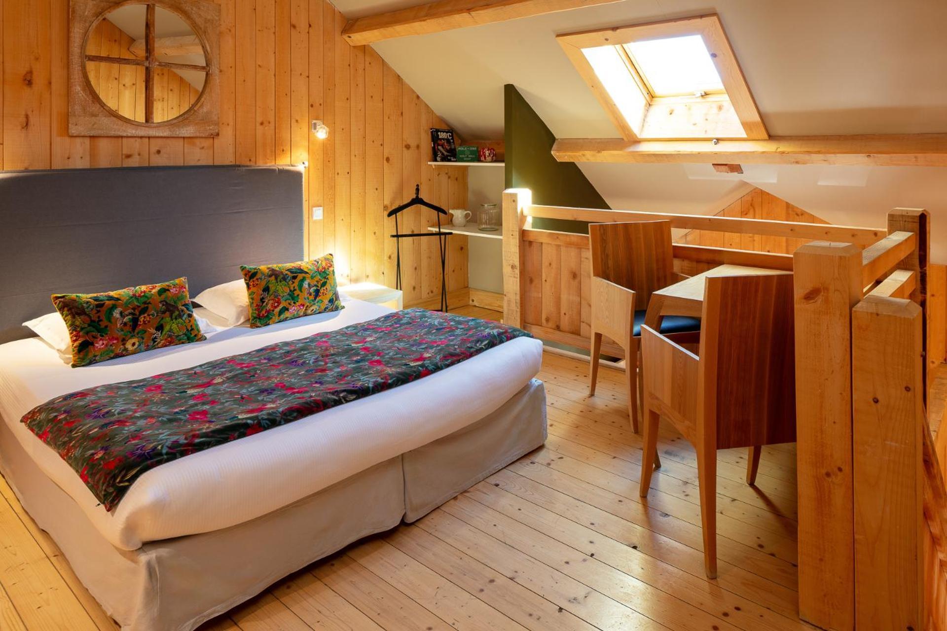 Chambre Double - Vue sur Montagne