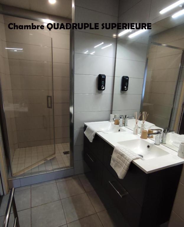 Comfort Quadruple Room