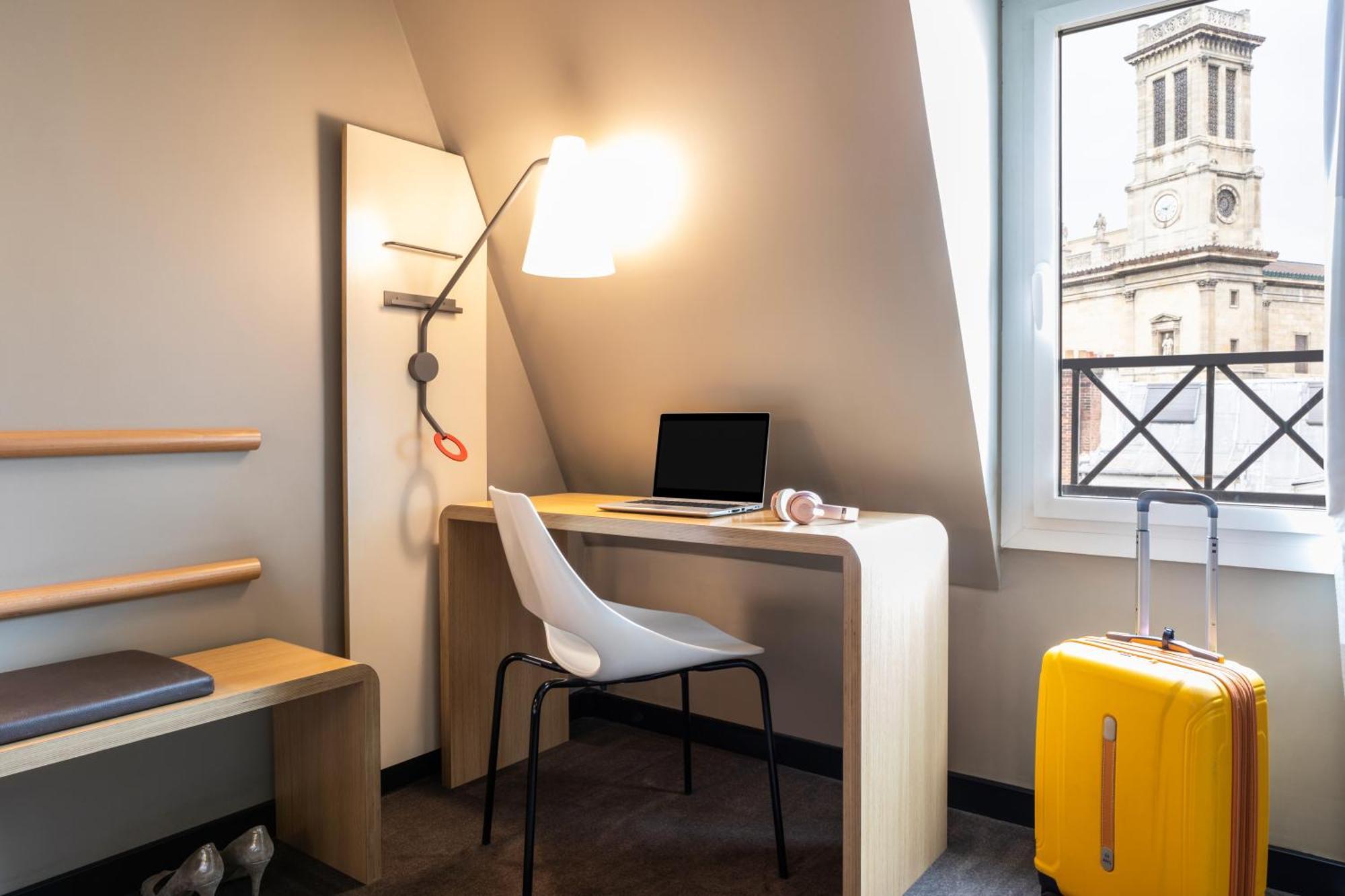 Standard Double Room with Extra Bed,1704962464:JPEG