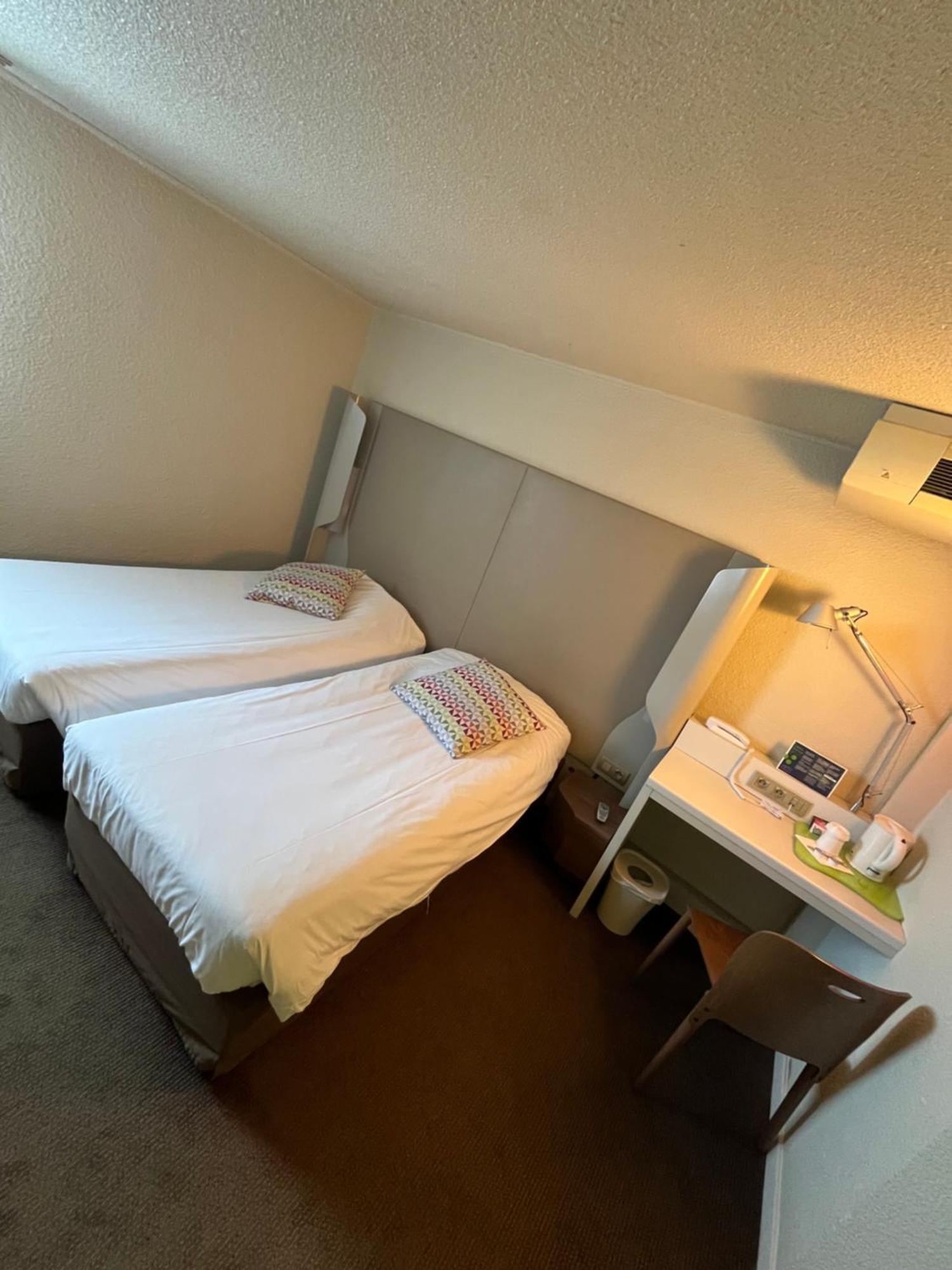 Chambre Standard Queen avec 2 Lits Simples