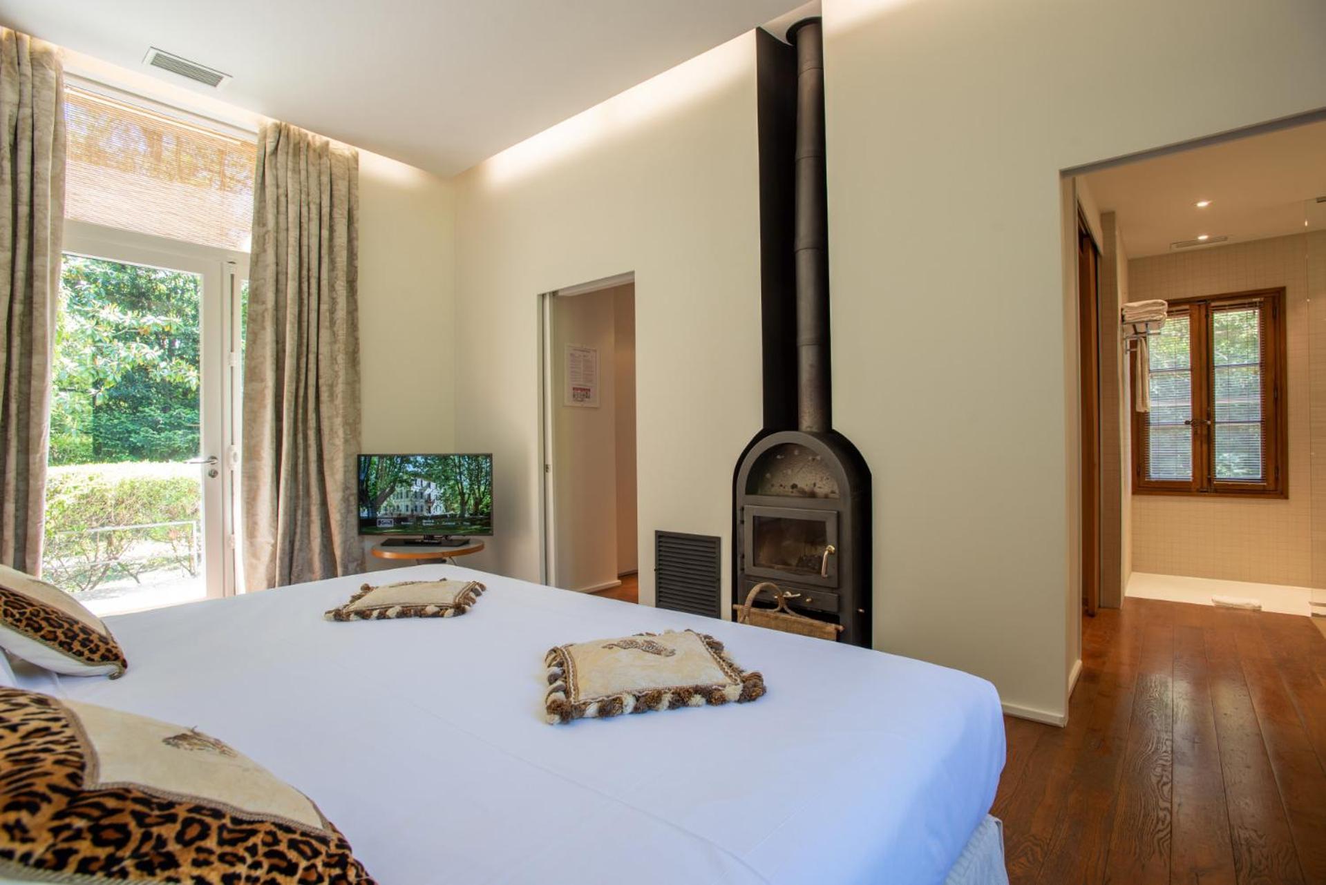 Double Room Garden View