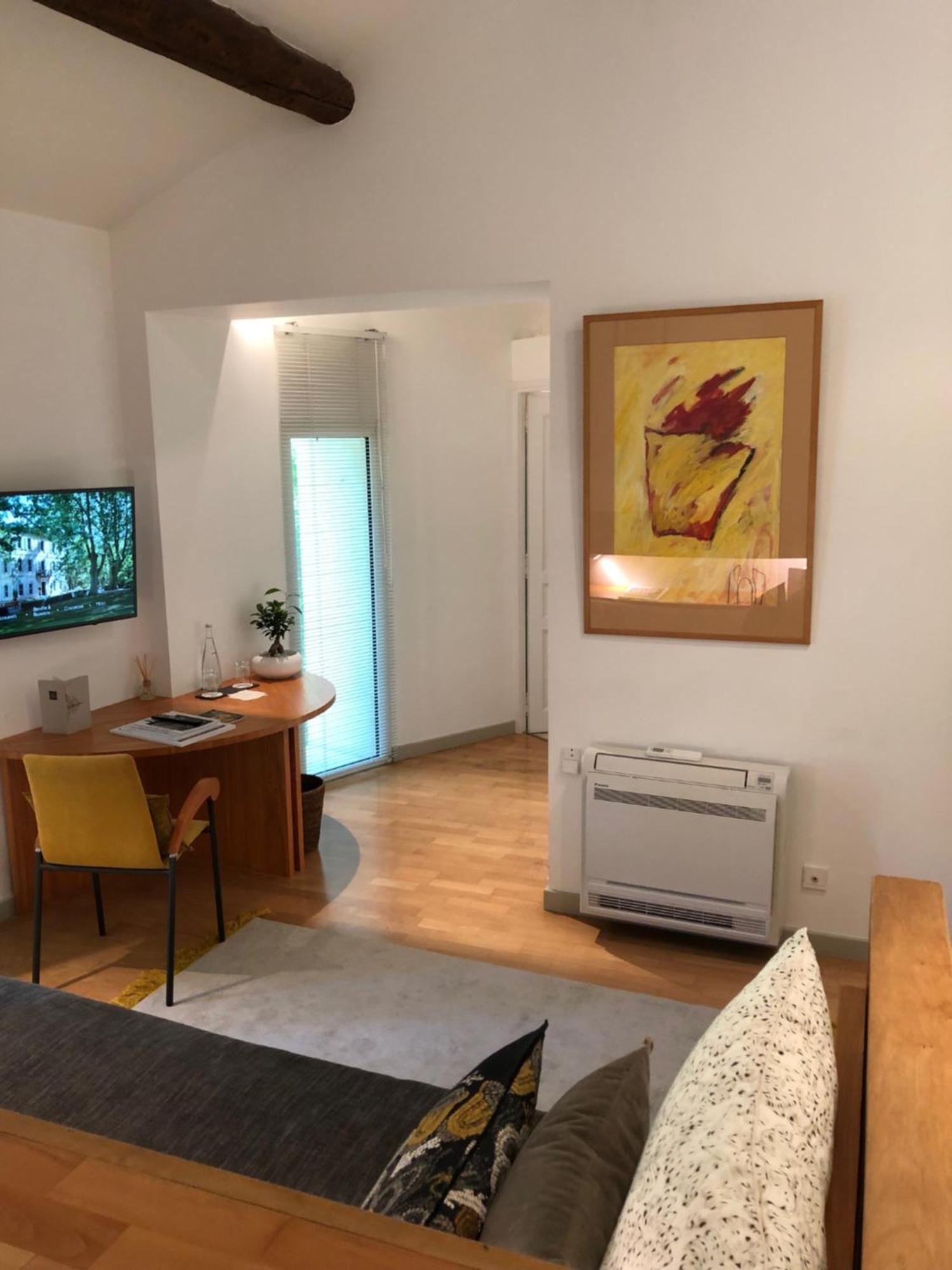 Superior Family Room