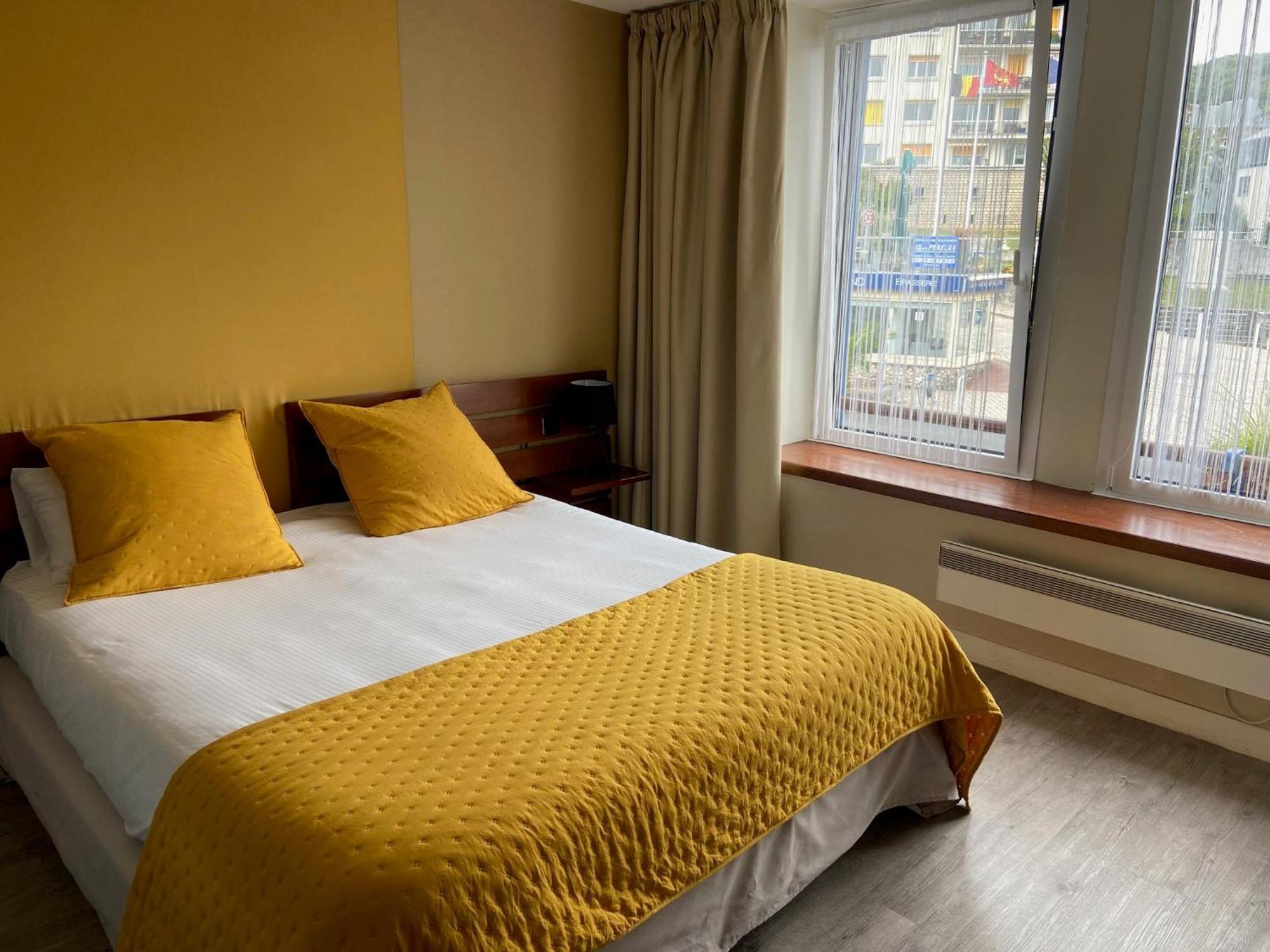 Classic Double Room view on Place Clemenceau