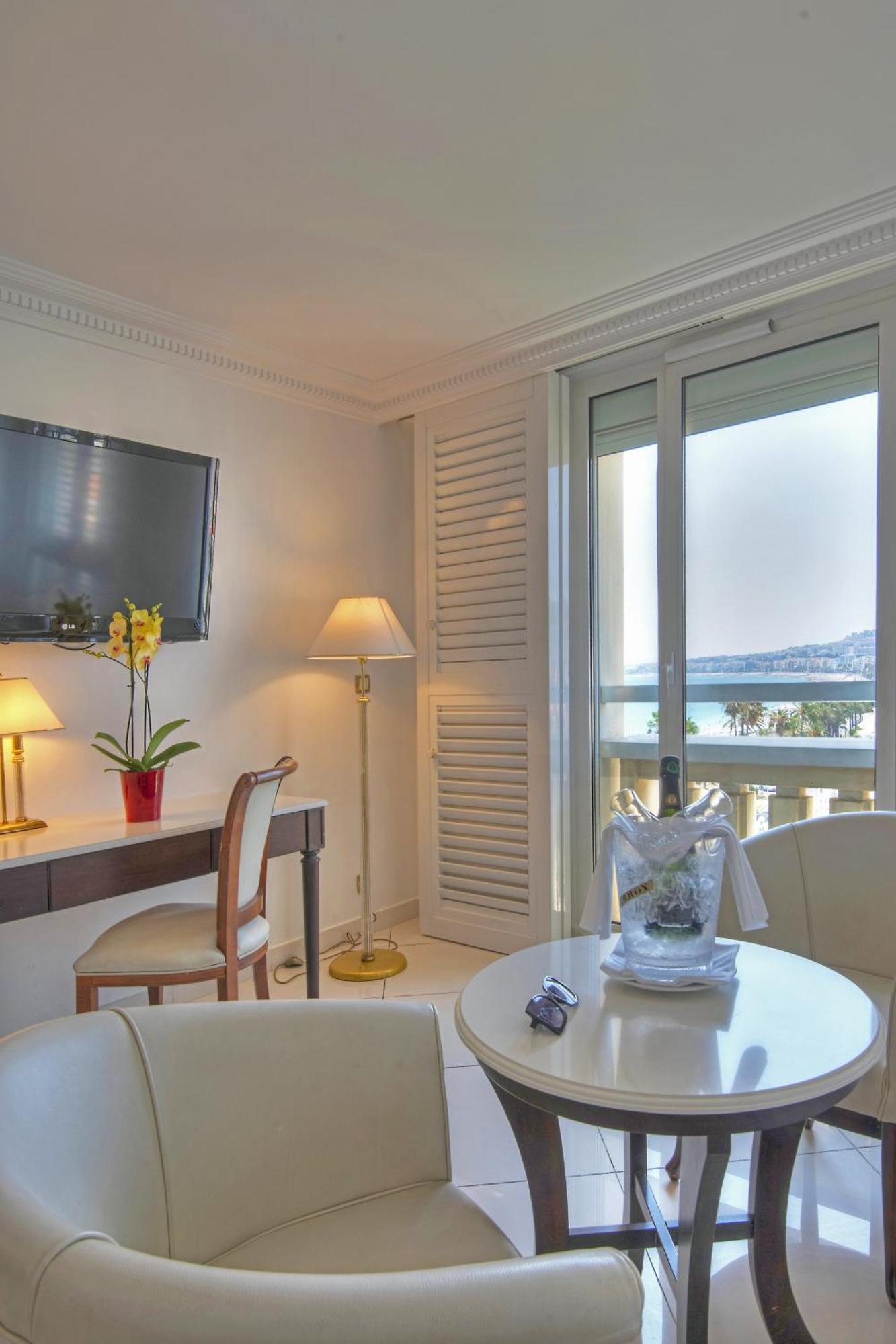 Deluxe Room Sea View