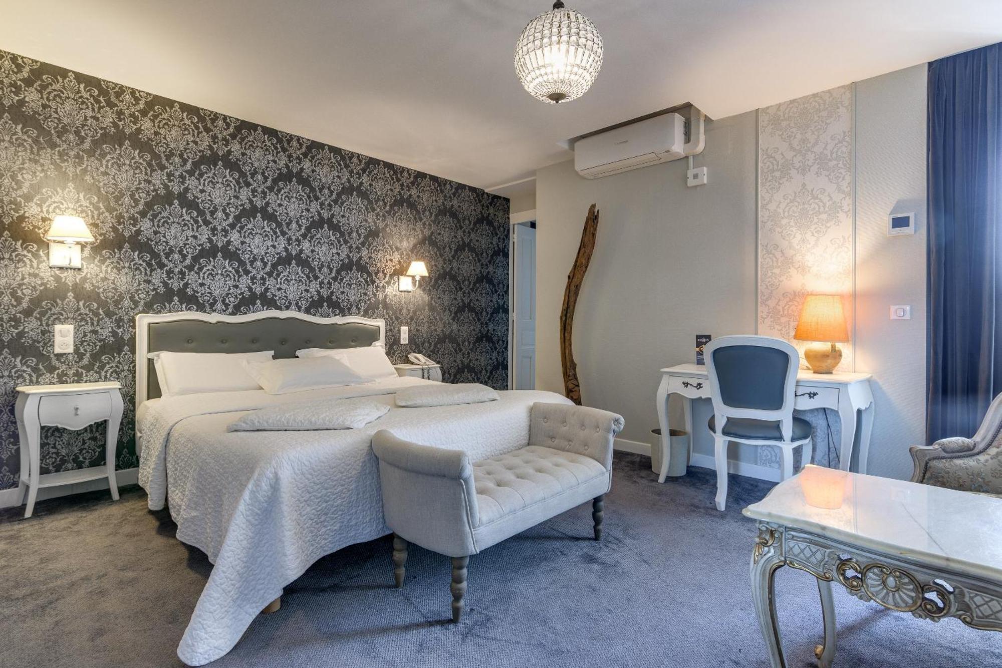 Superior Double Room,1559625679:JPEG
