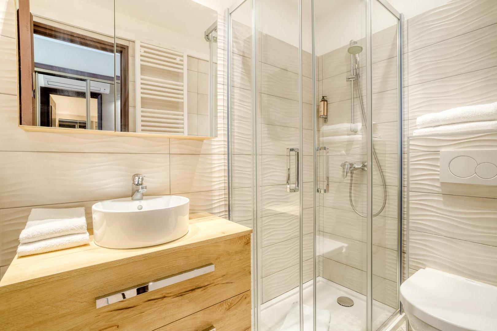 Twin Room with Garden View,1567009718:JPEG