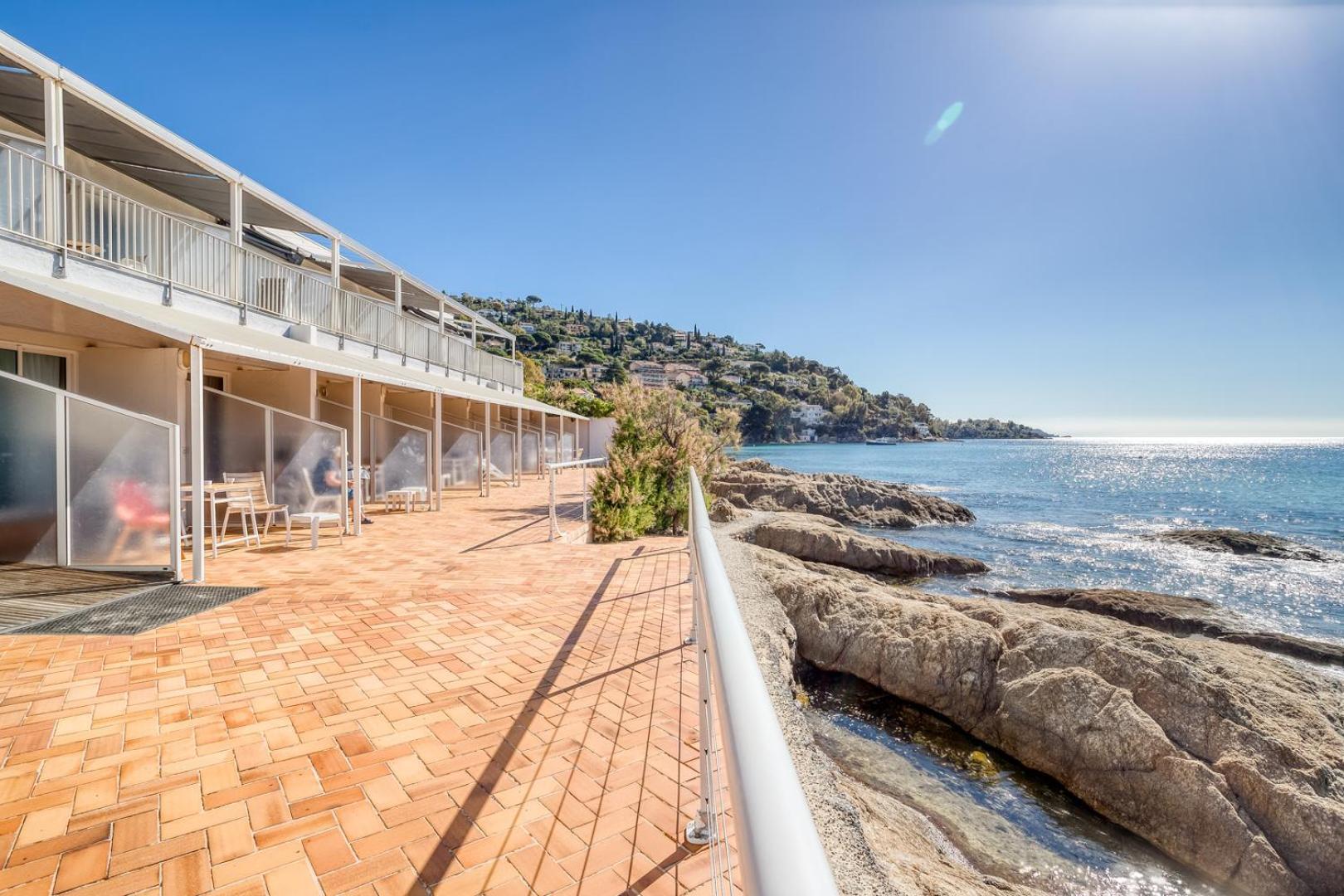 Deluxe Double or Twin Room Sea View