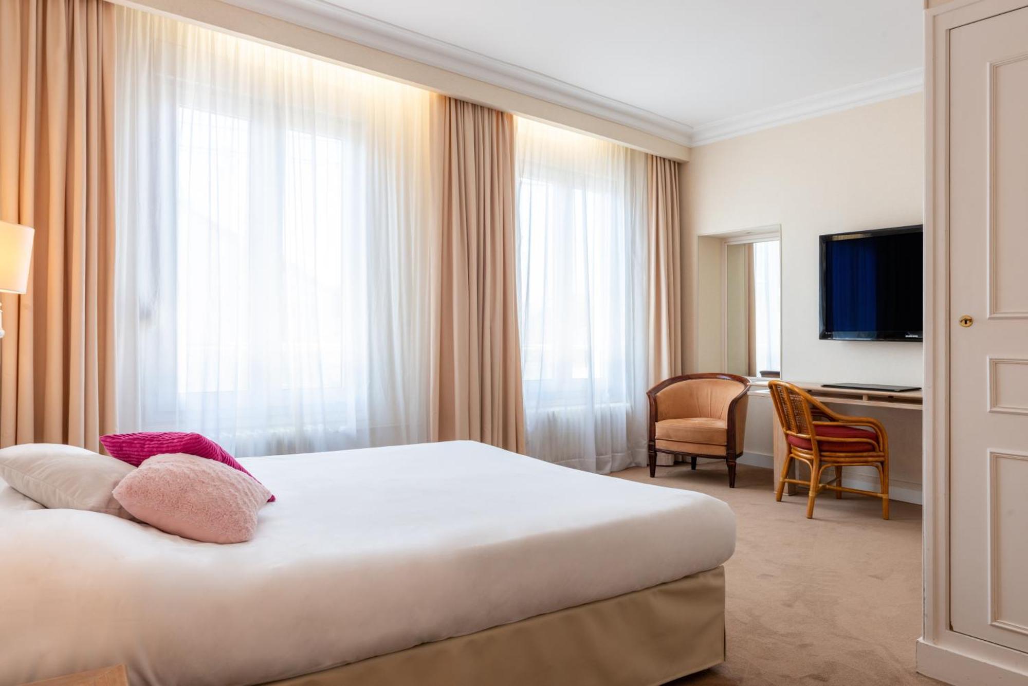 Junior Suite,1578377534:JPEG