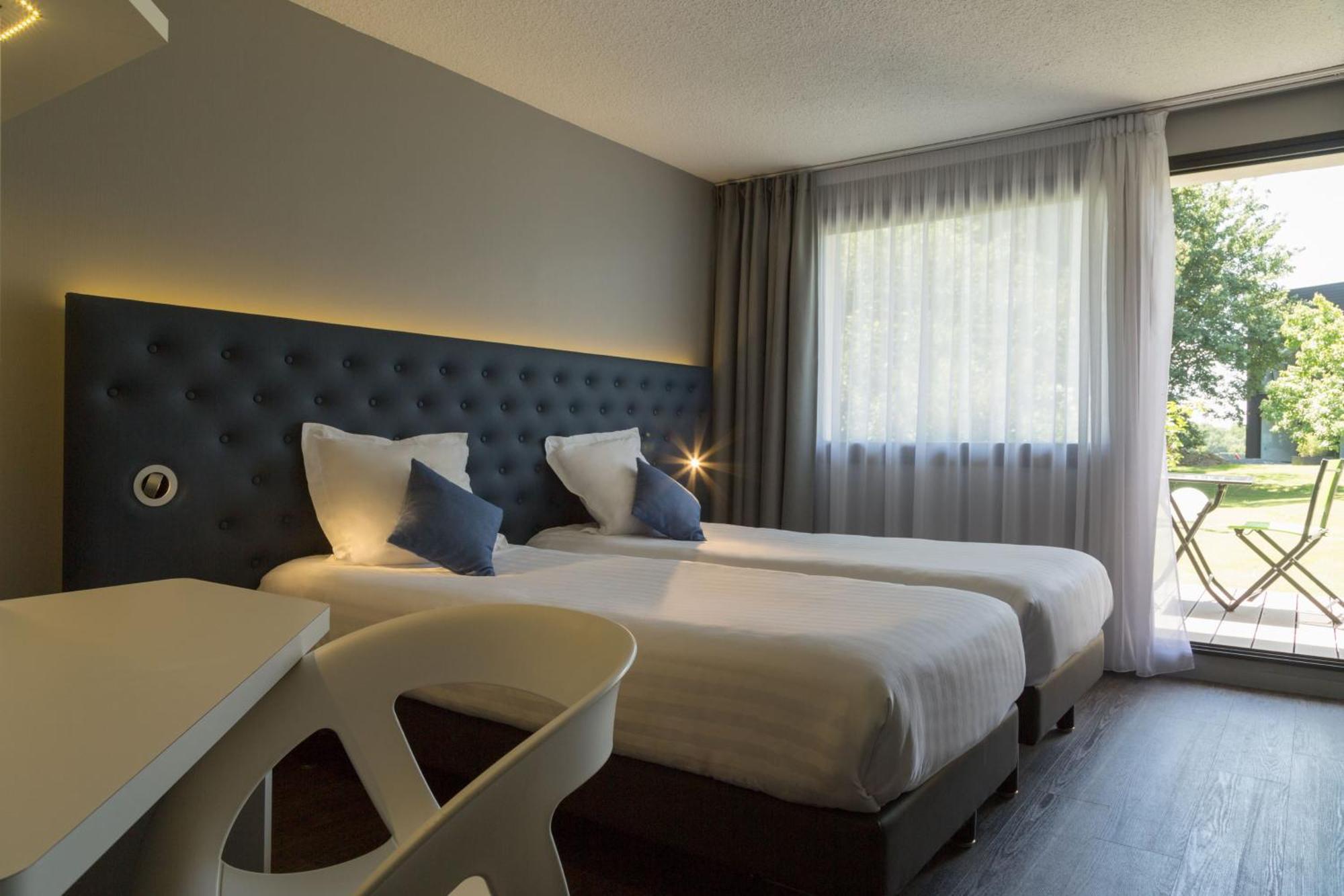 Twin Room Terrace