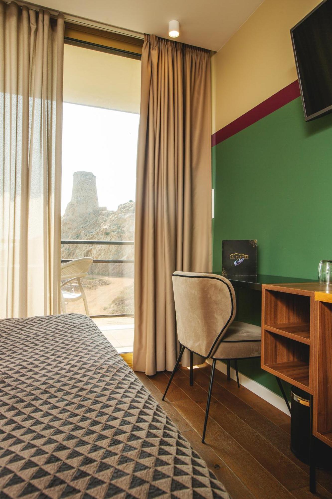 Comfort Room Terrace