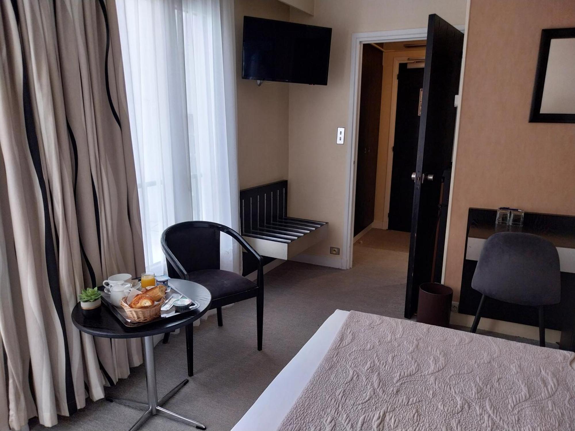 Superior Queen Room