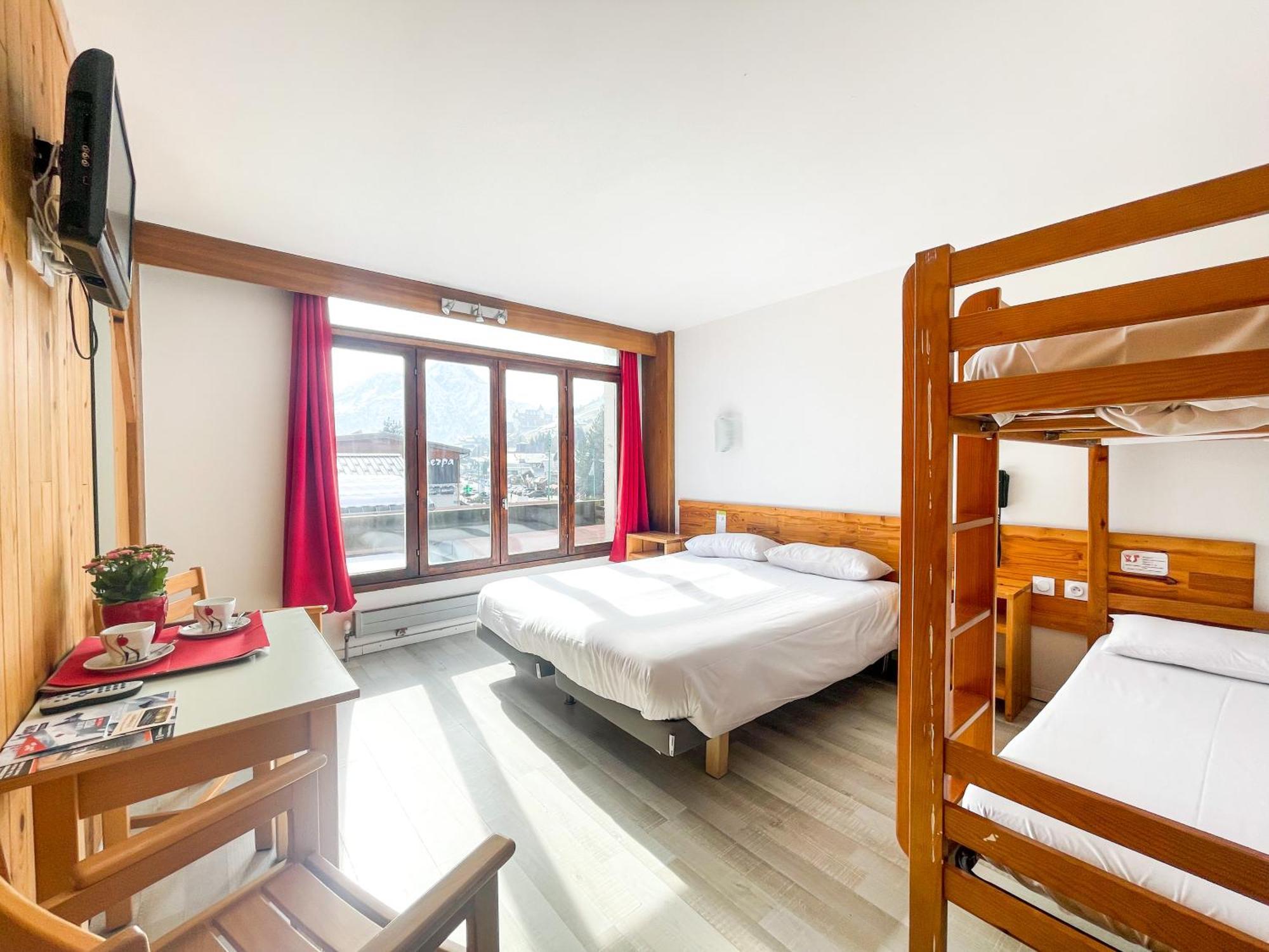 Quadruple Room Mountain View