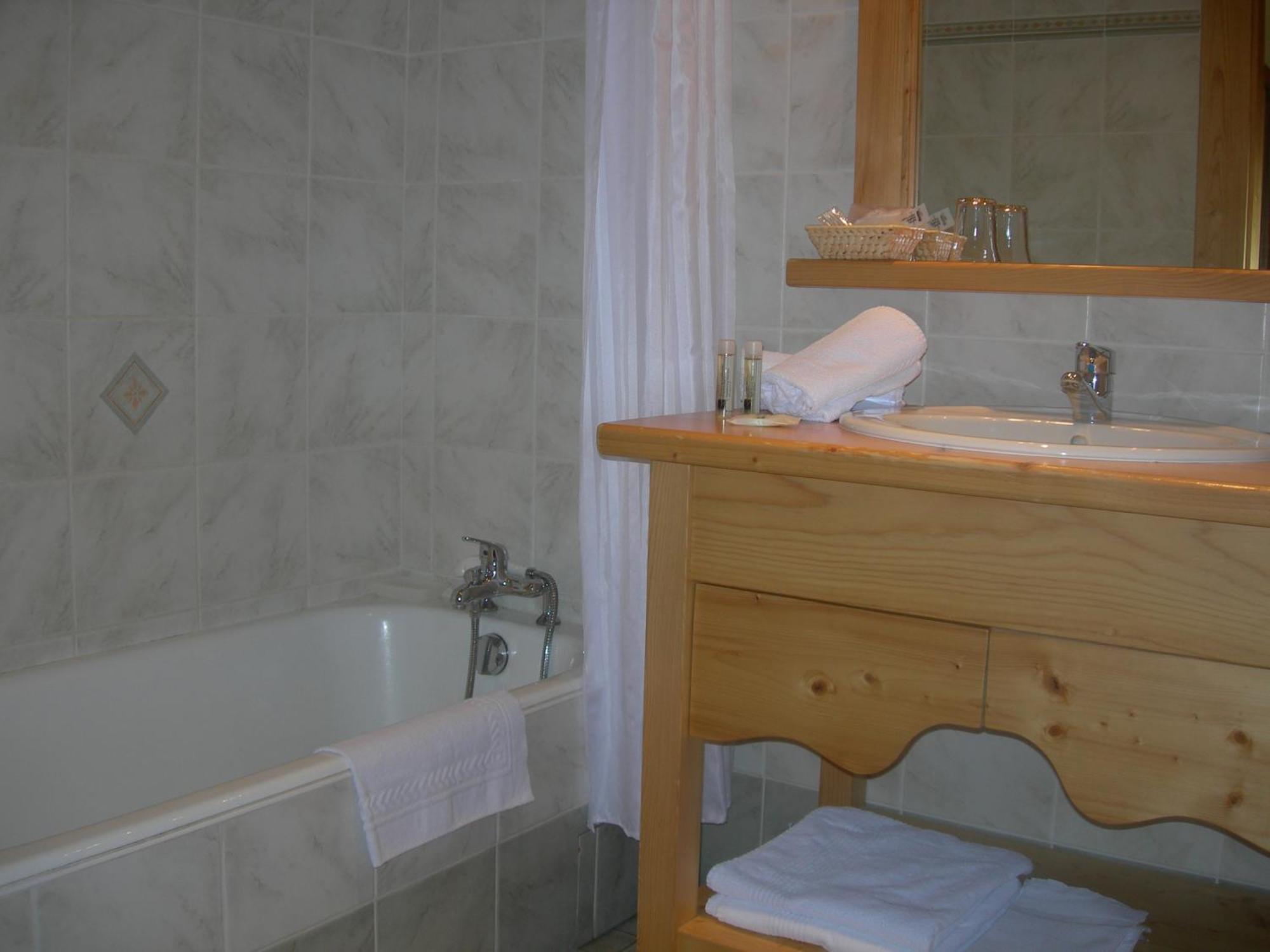 Double Room Mountain View