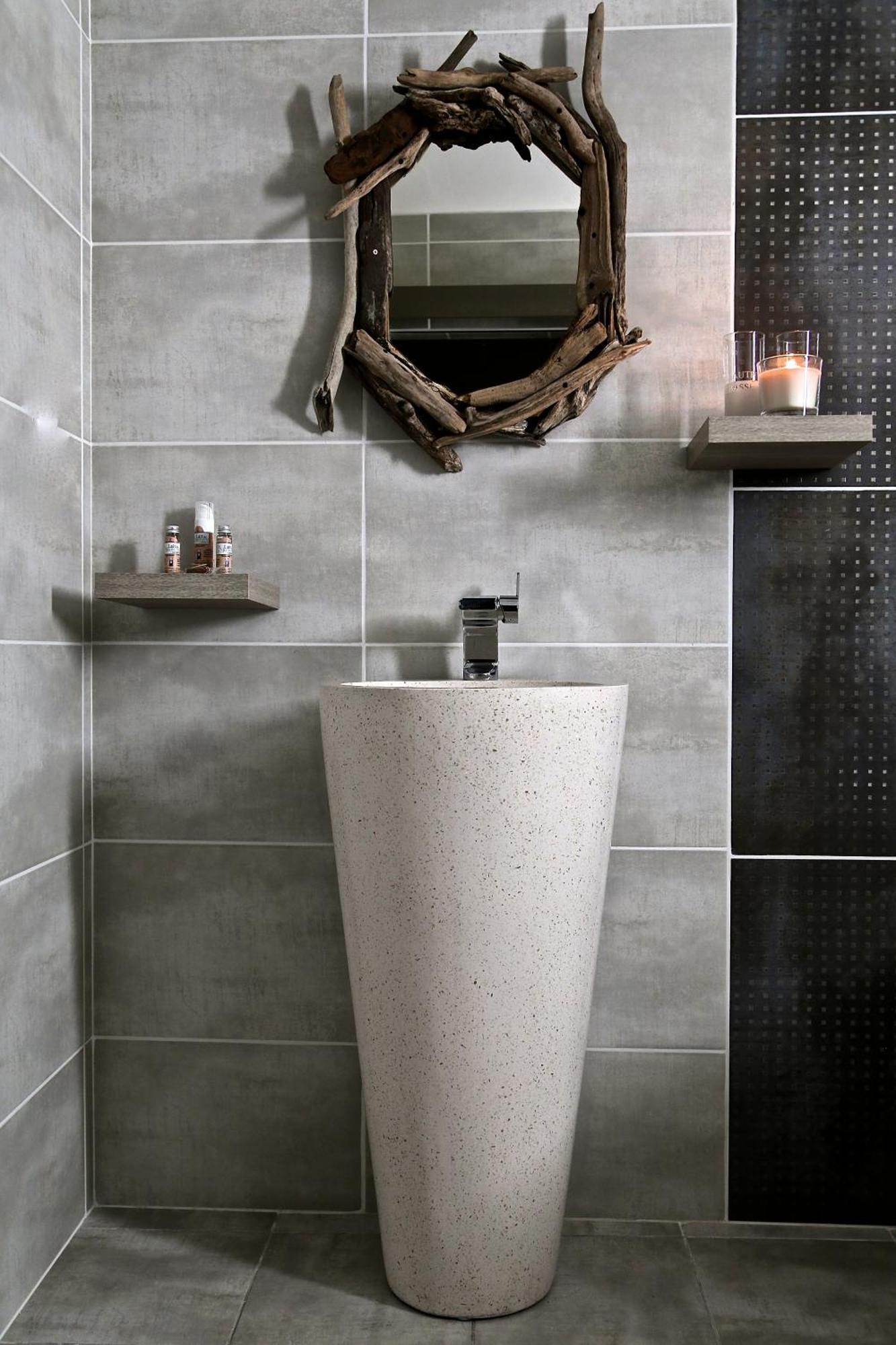 King Room Spa Bath