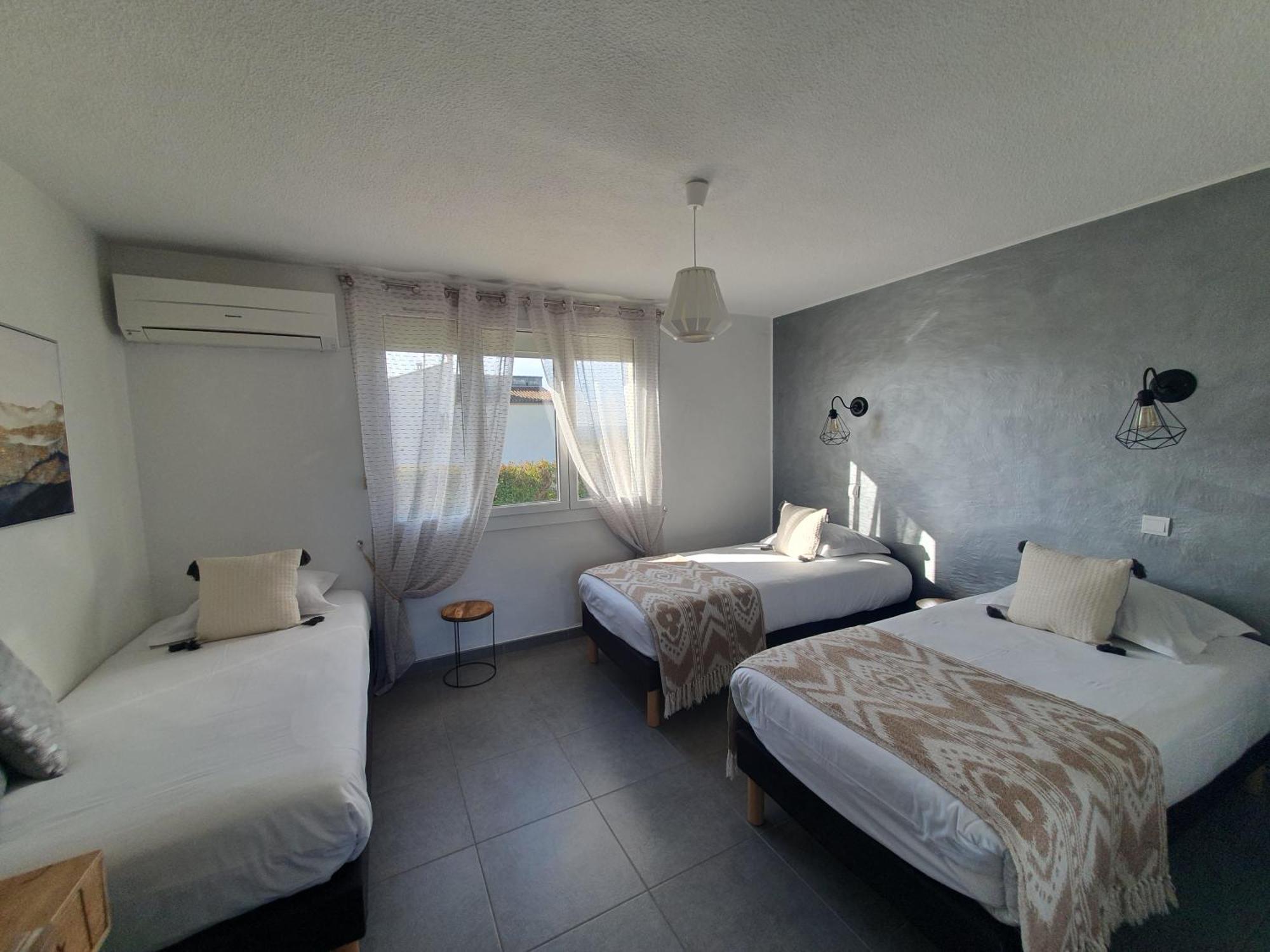 Comfort Triple Room