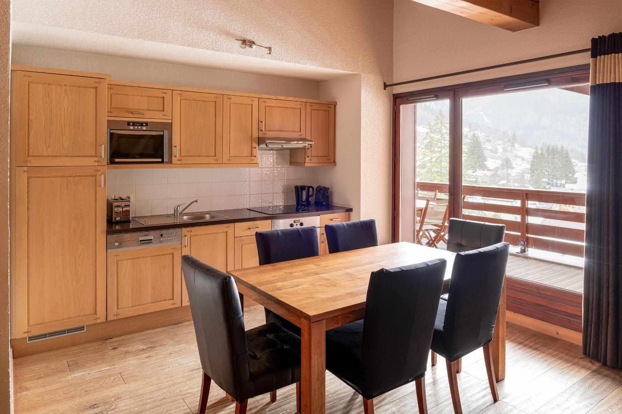 2 Bedroom Apartment Penthouse max