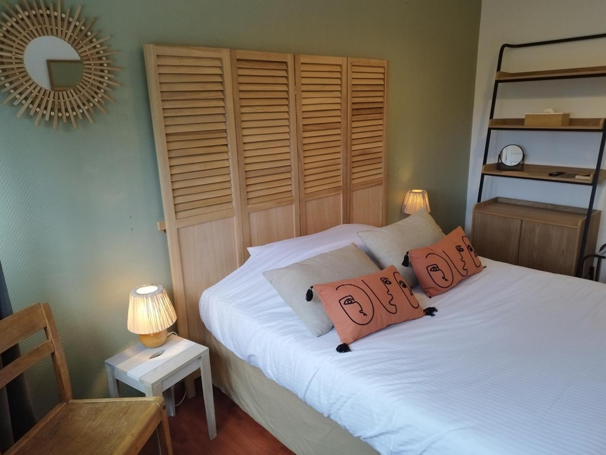 Classic Double Room