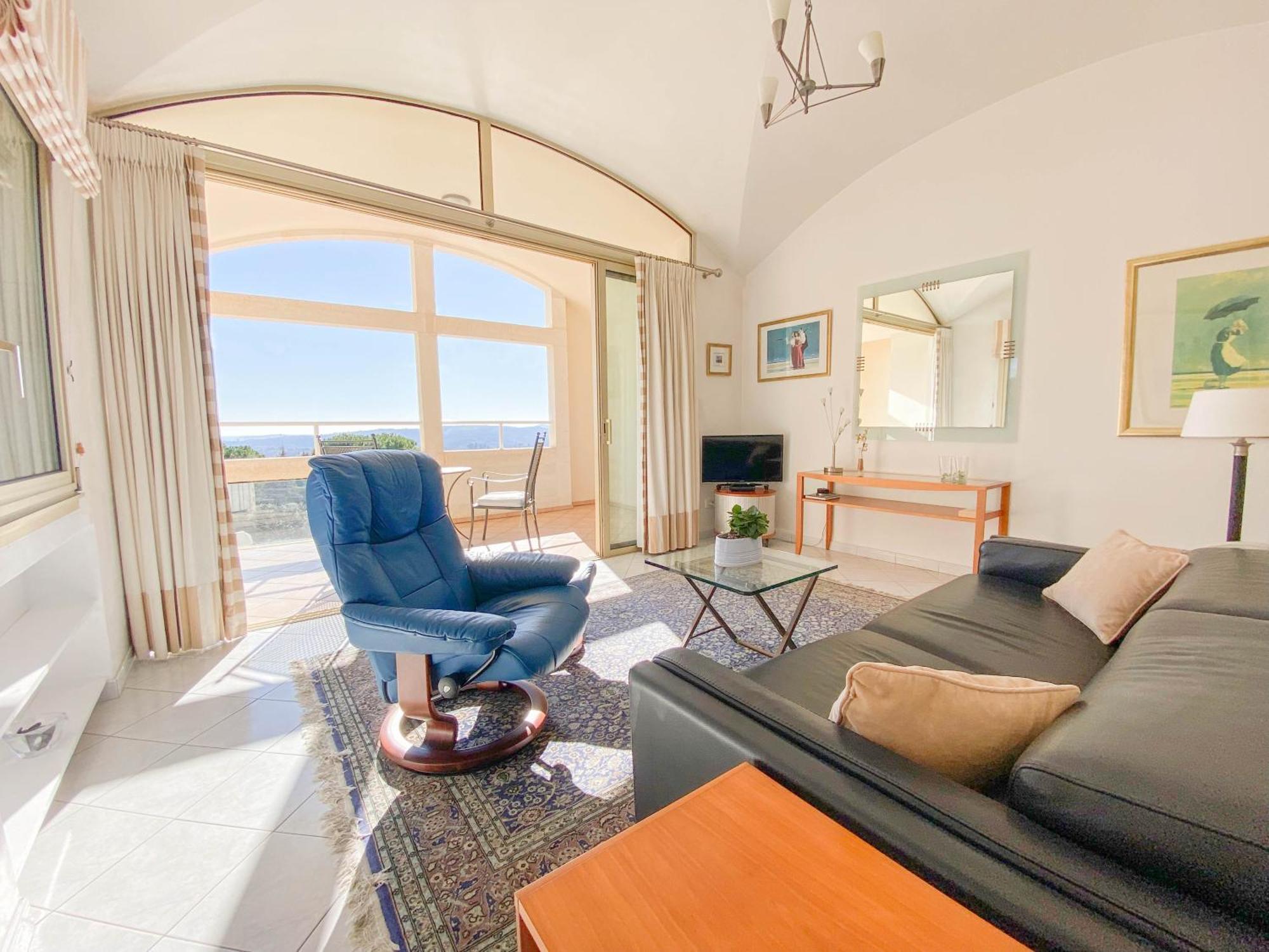 Deluxe Suite Sea View