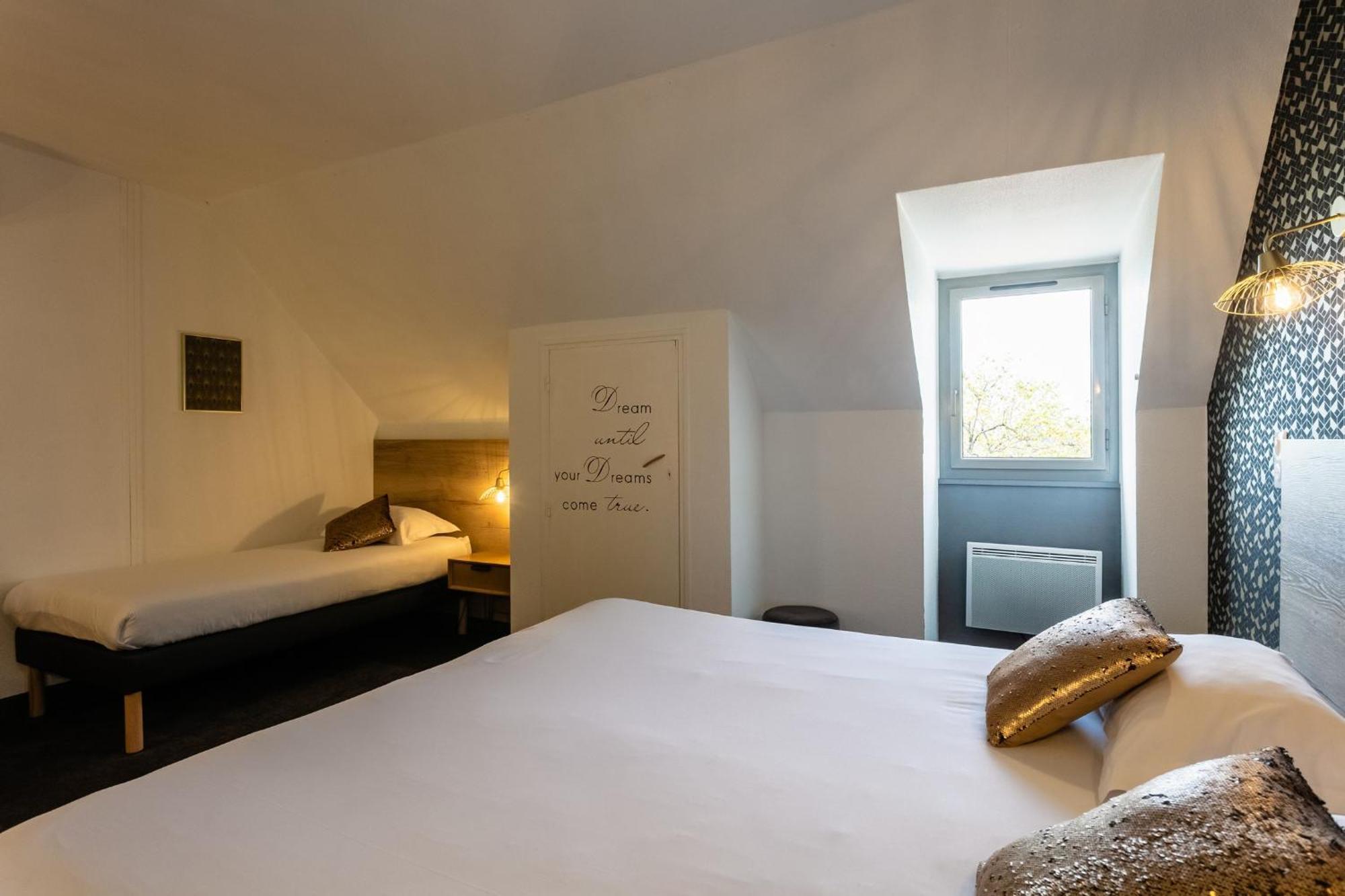 Superior Triple Room 1rst Floor