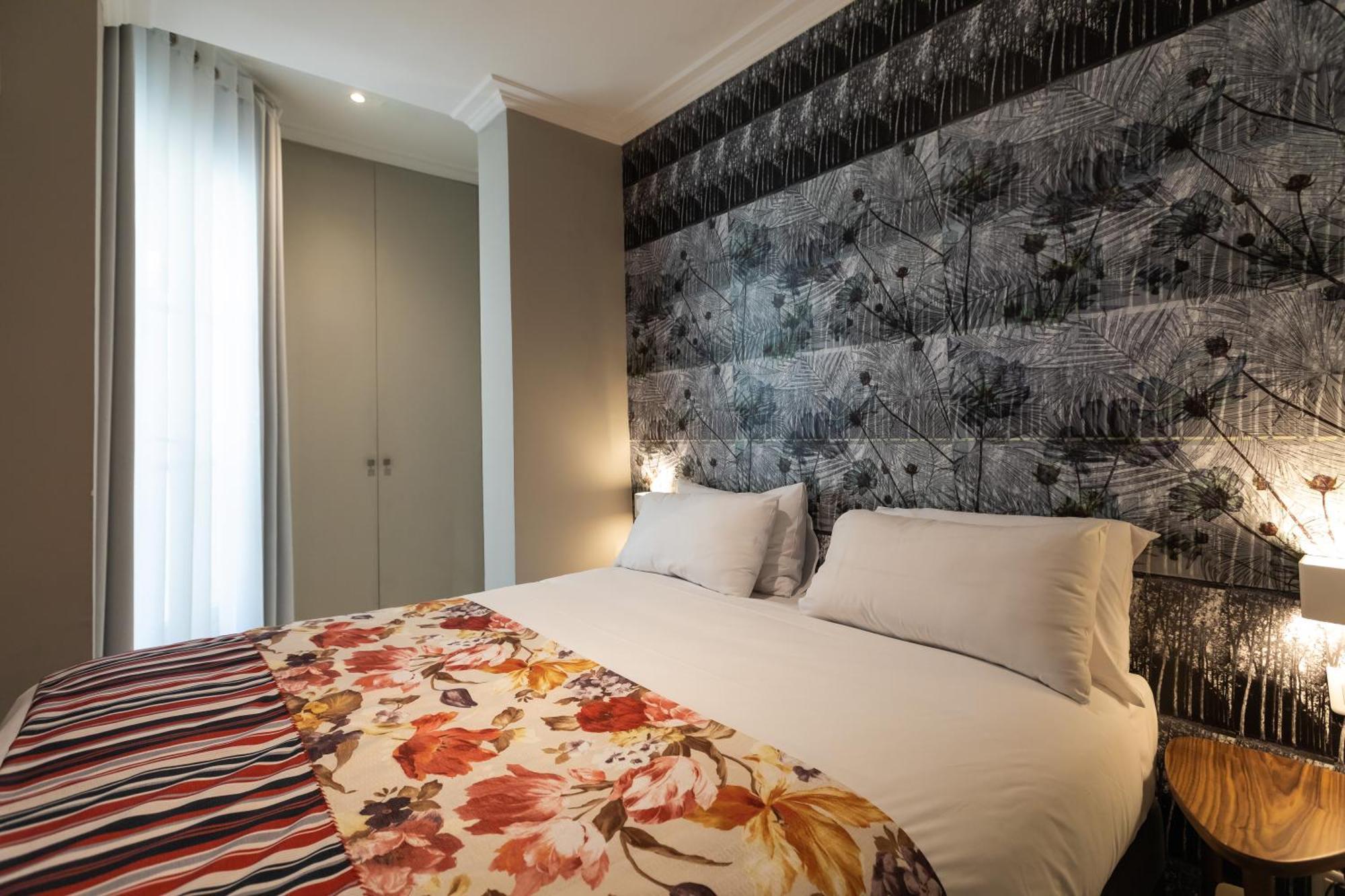 La Nuit Blanche 2-Rooms Deluxe Suite