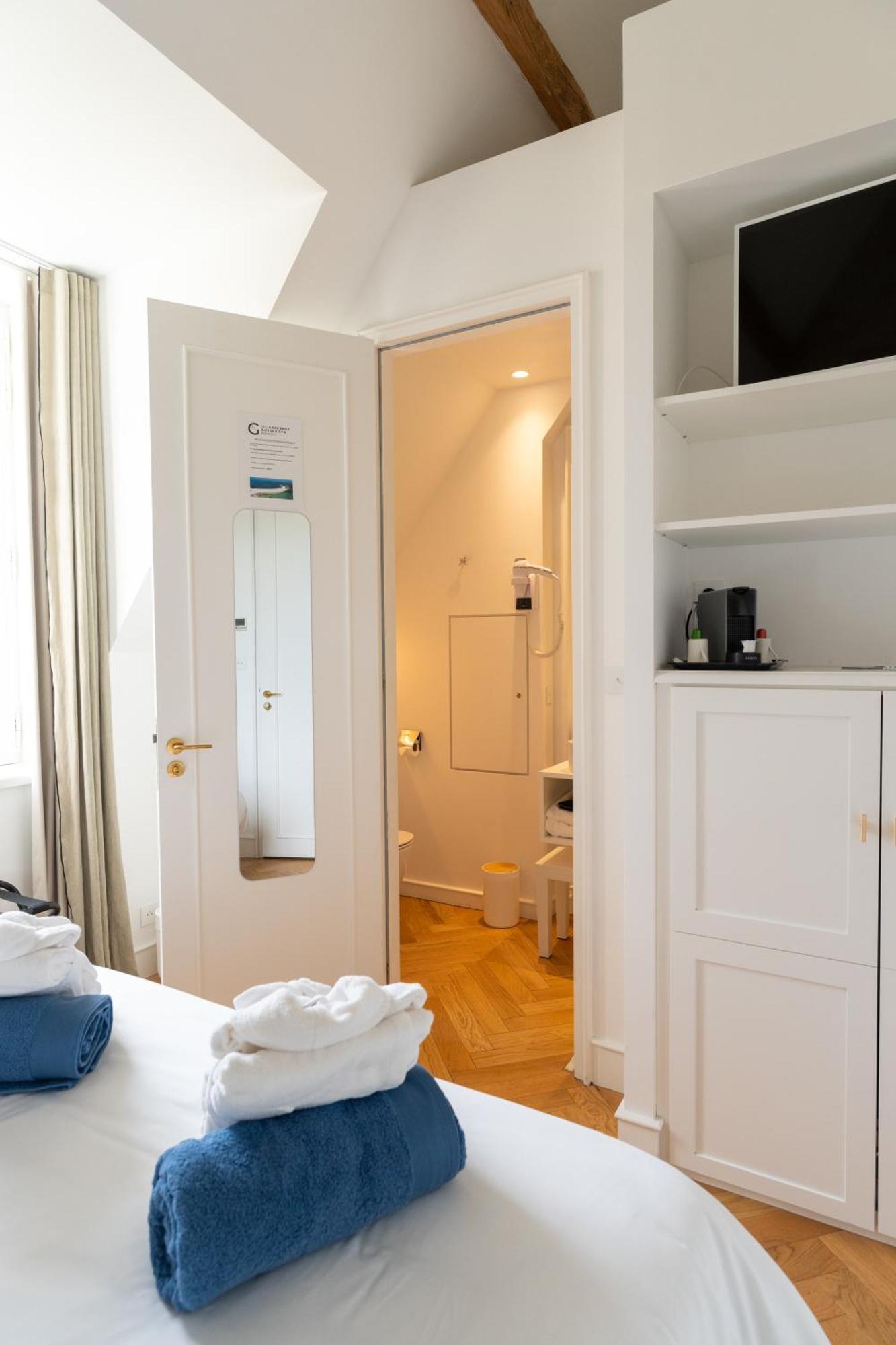 Small Double Room
