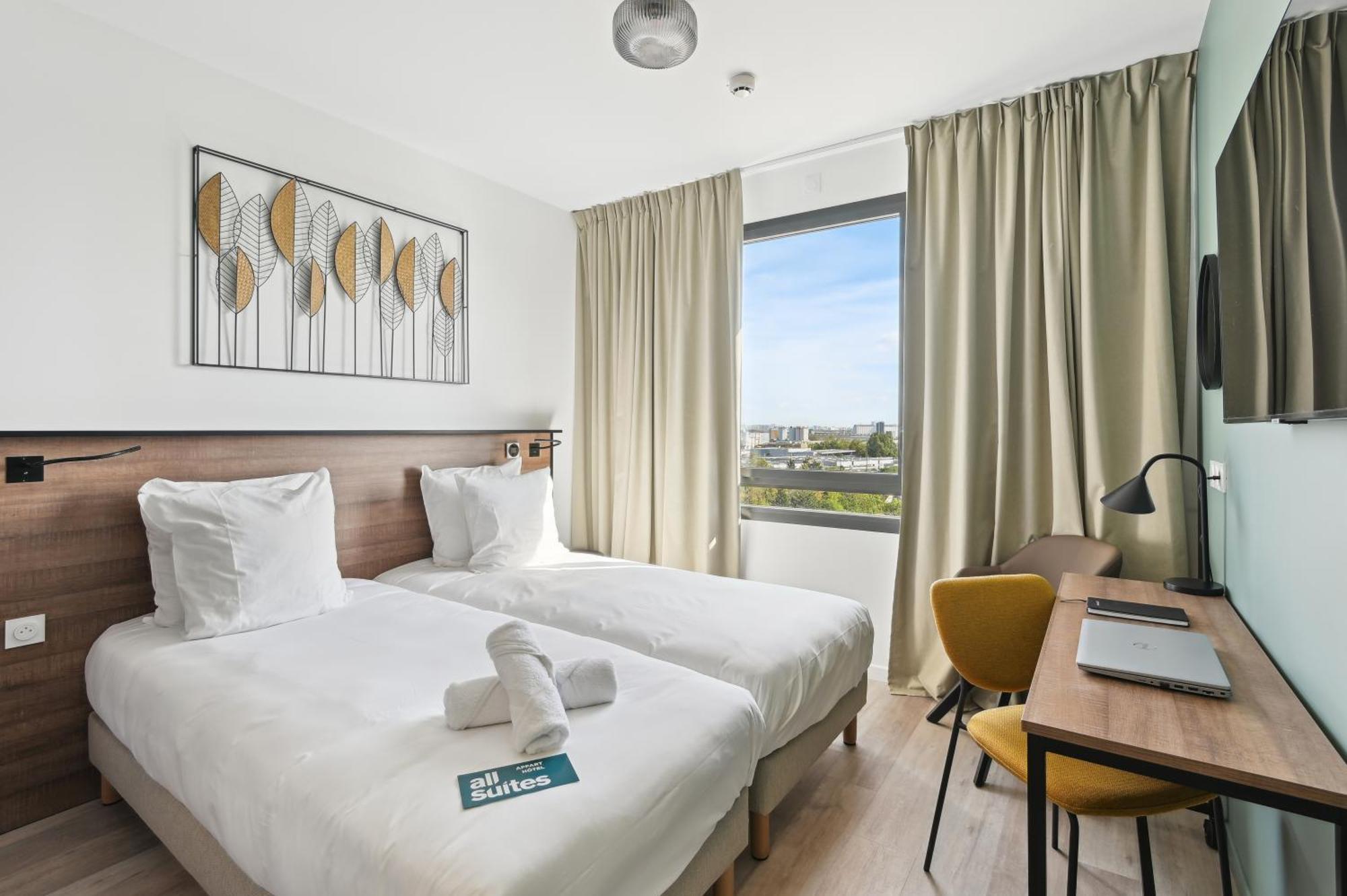 Comfort Studio Single Beds