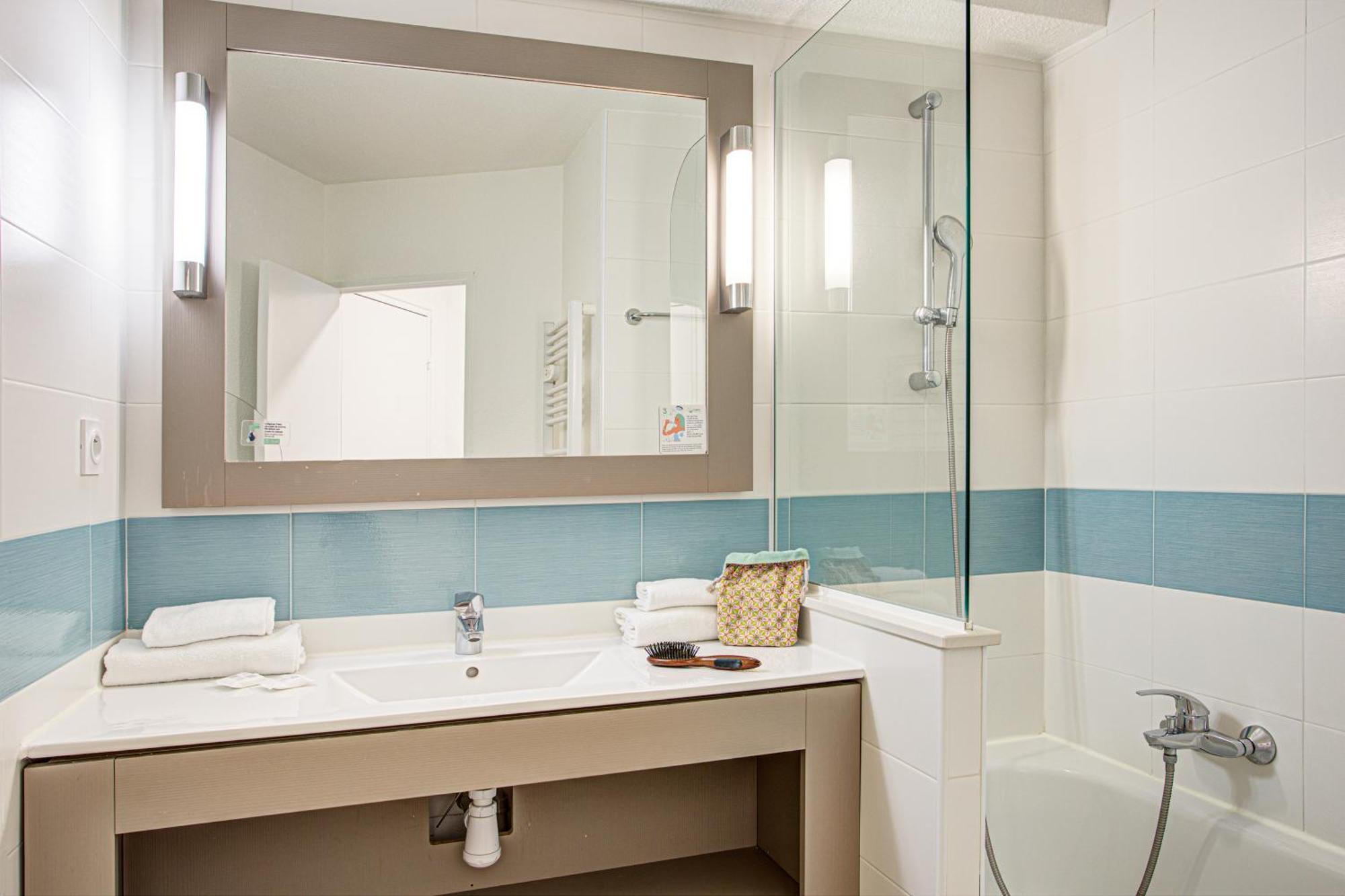 Superior Studio with Sleeping Alcove, Air Conditioning and Terrace or Balcony (2 Adults and 2 Children) - Sea View,1592045153:JPEG