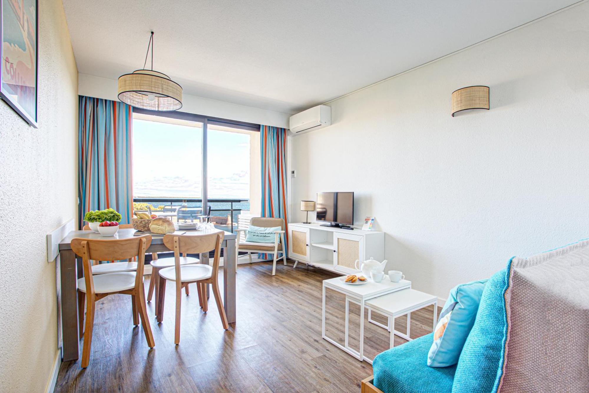 Studio Sleeping Alcove Air Conditioning Terrace or Balcony