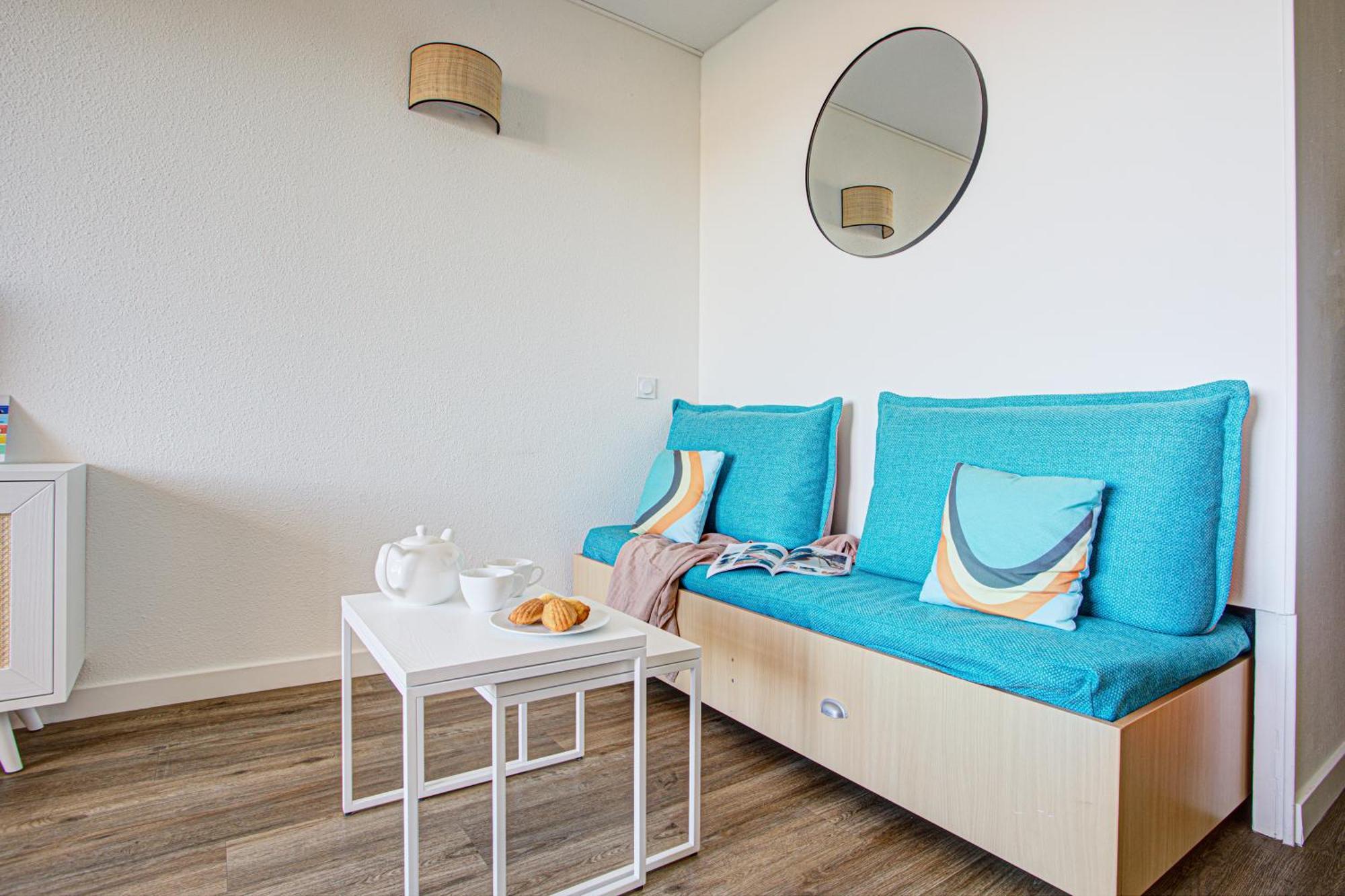 Studio Sleeping Alcove Air Conditioning Terrace or Balcony