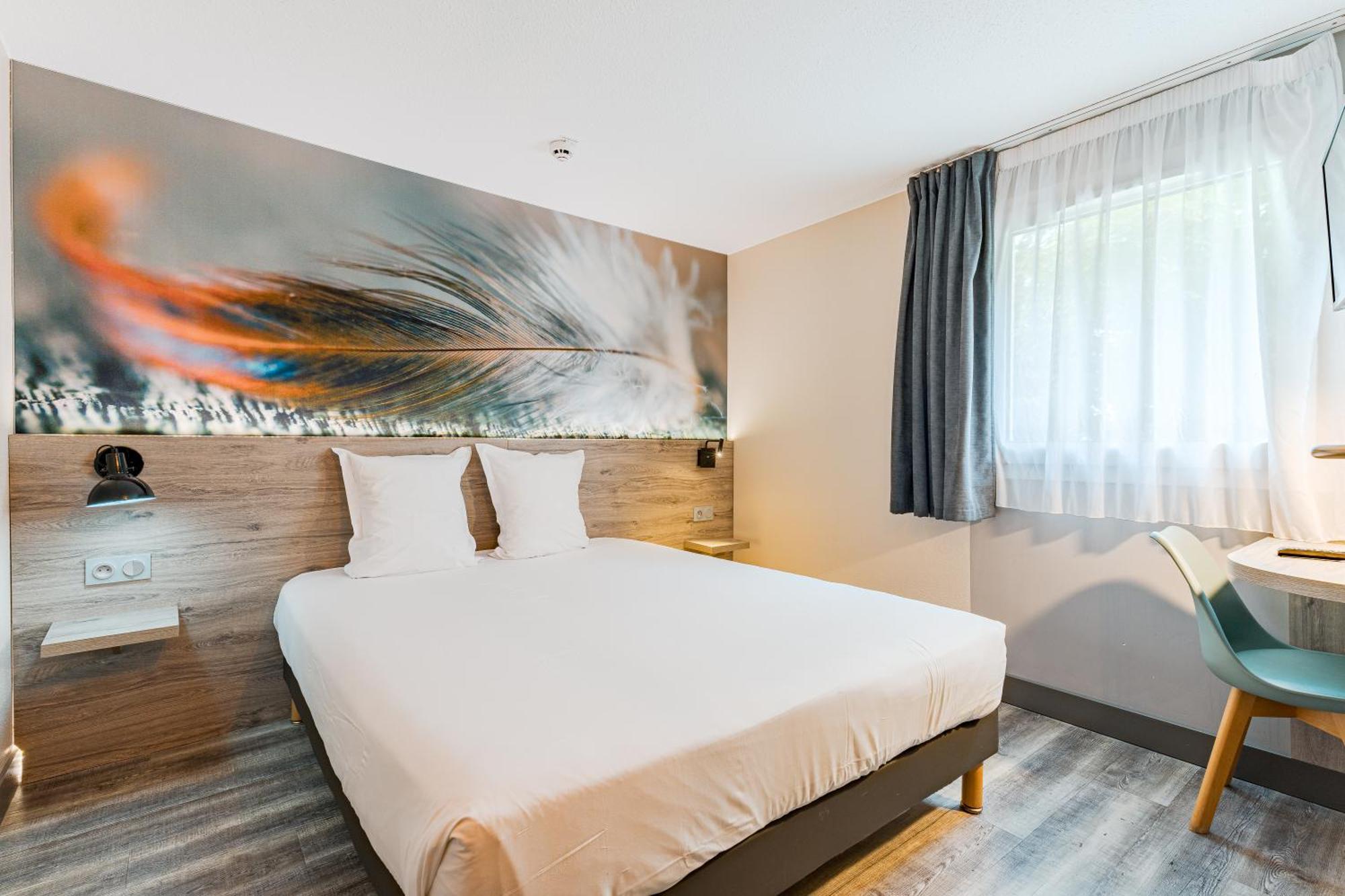 Standard Double Room,1592047481:JPEG