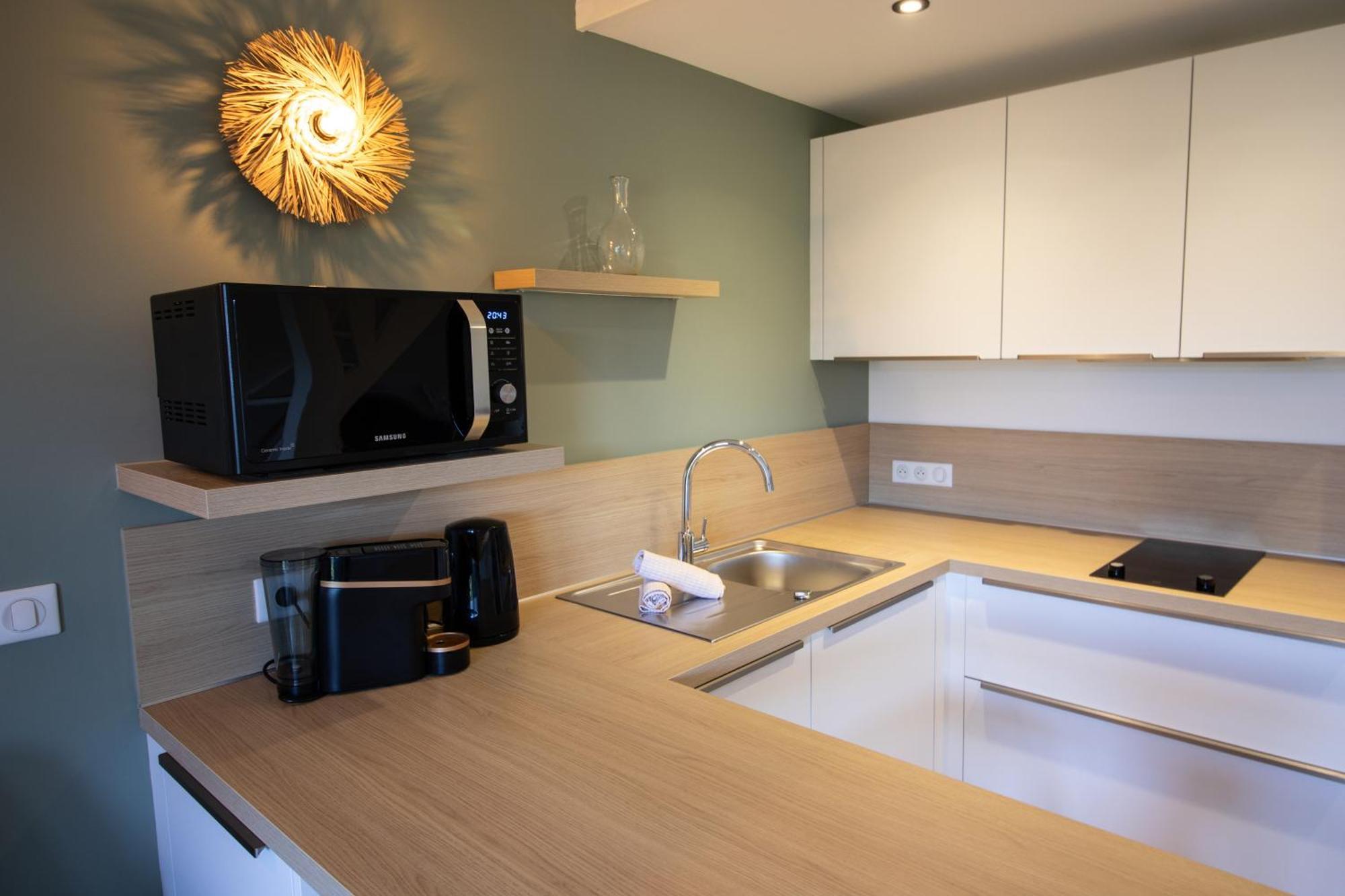 Renovated Premium Apartment D