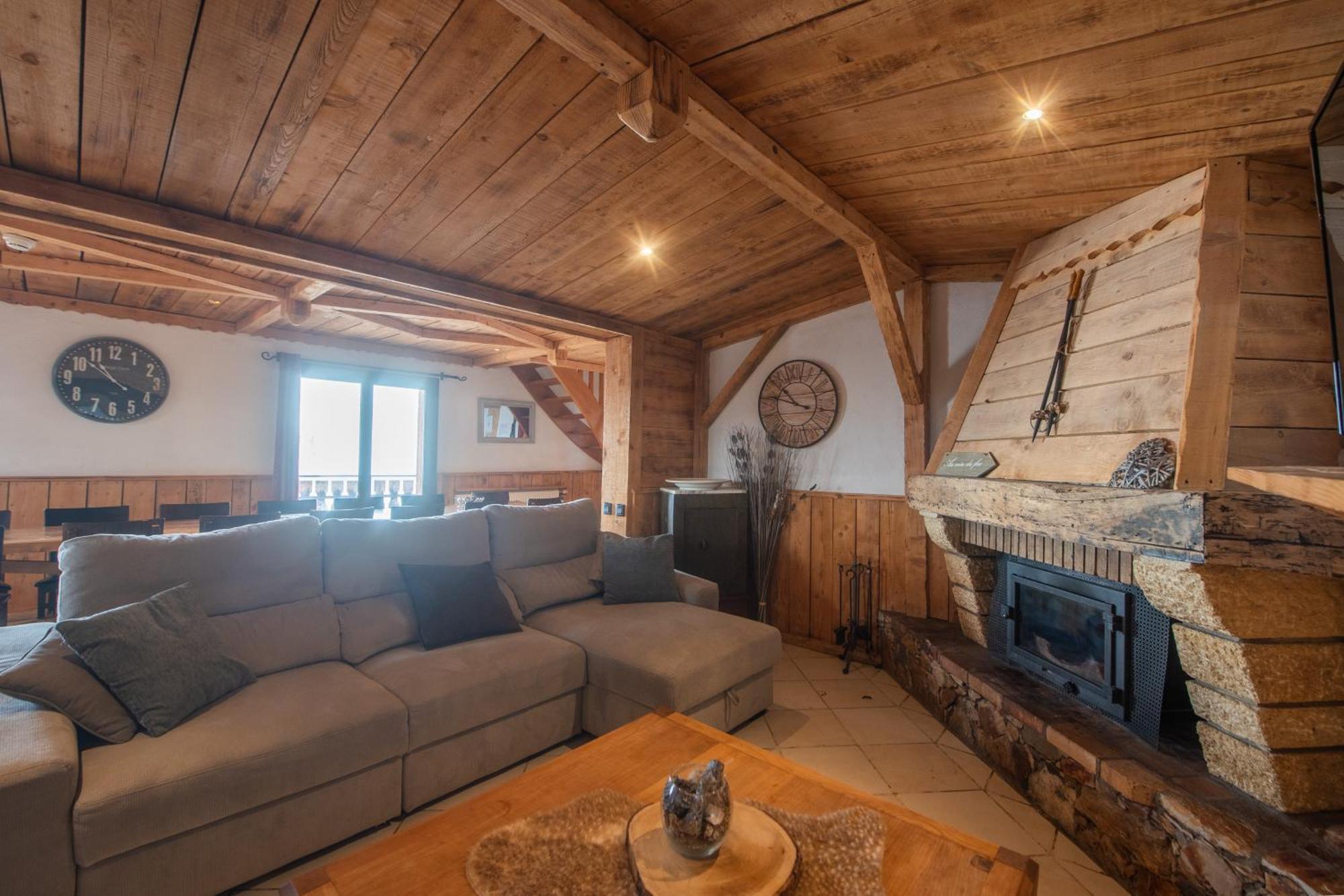 Four Bedroom Apartment 9