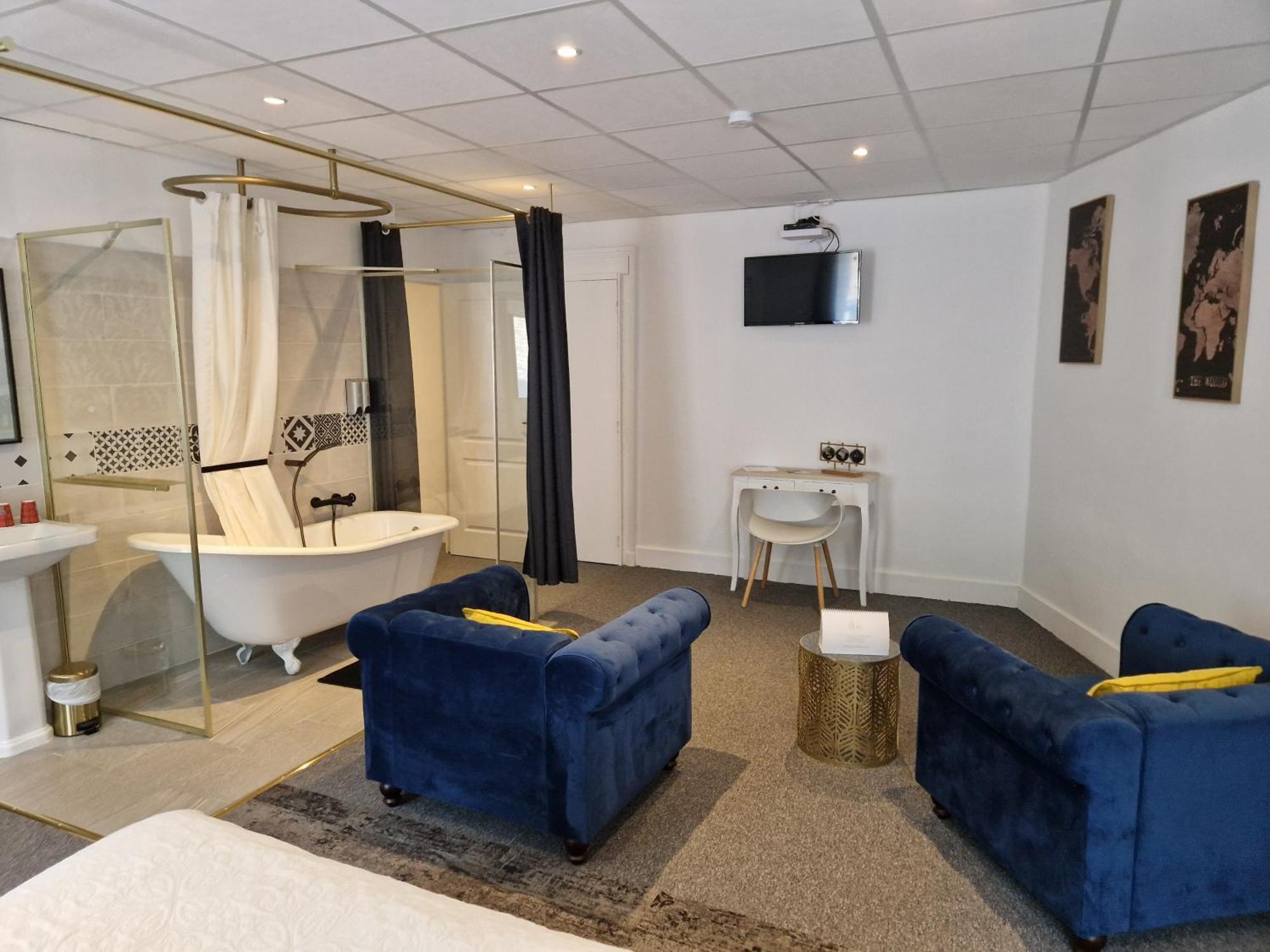 Large Double Room
