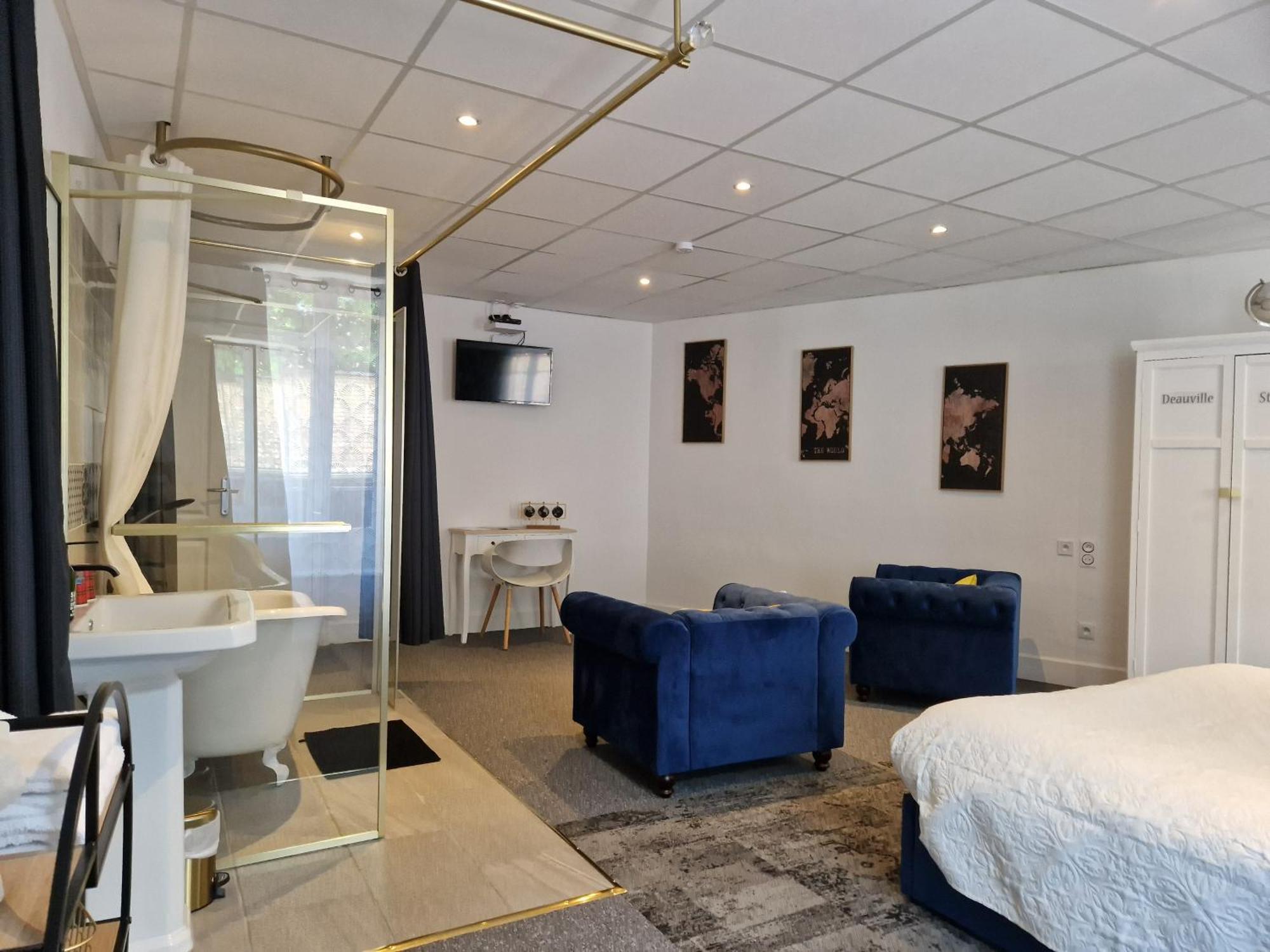 Large Double Room