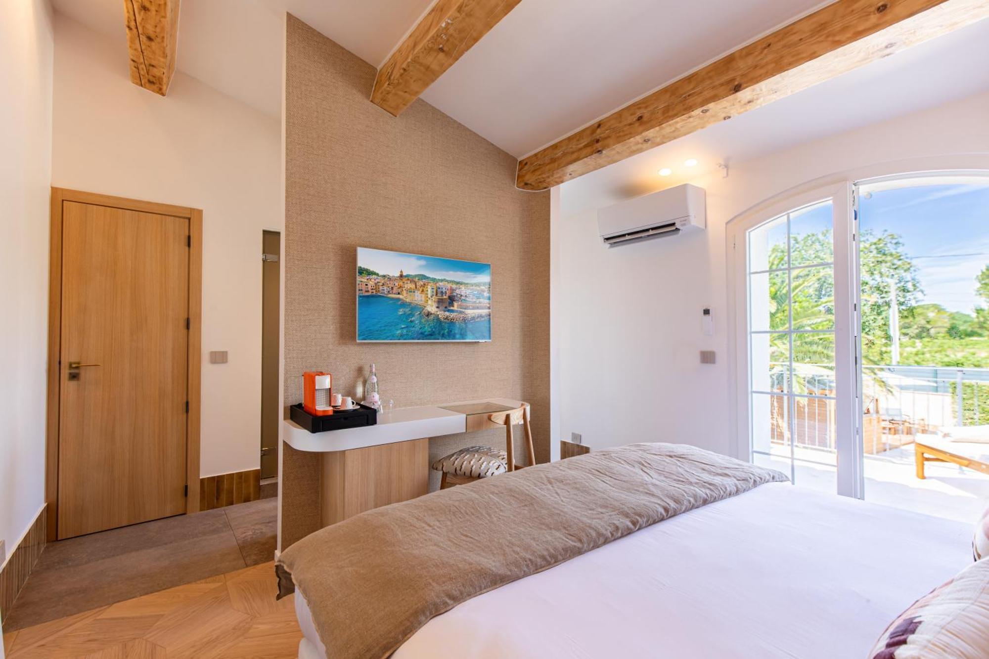 Double Room with Terrace
