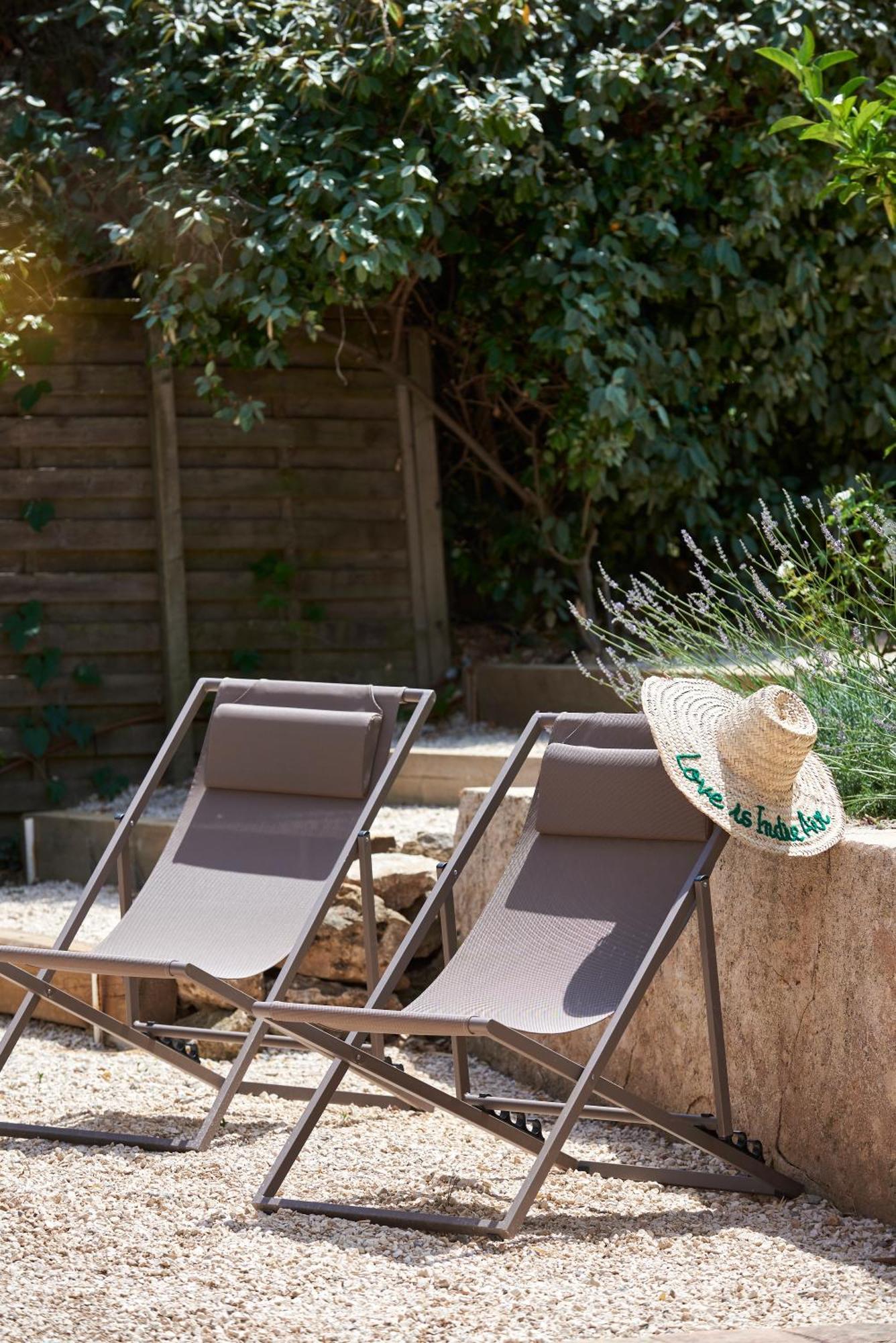 Apartamento de 2 Quartos com Terraço