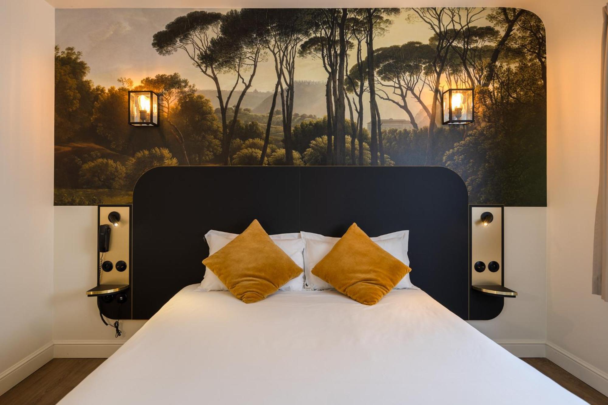 Classic Double Room City Side