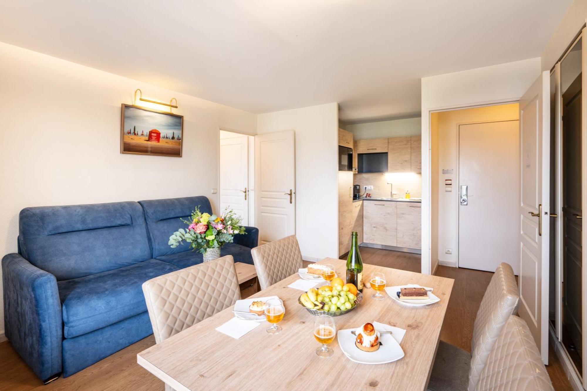 One-Bedroom Apartment,1598889506:JPEG