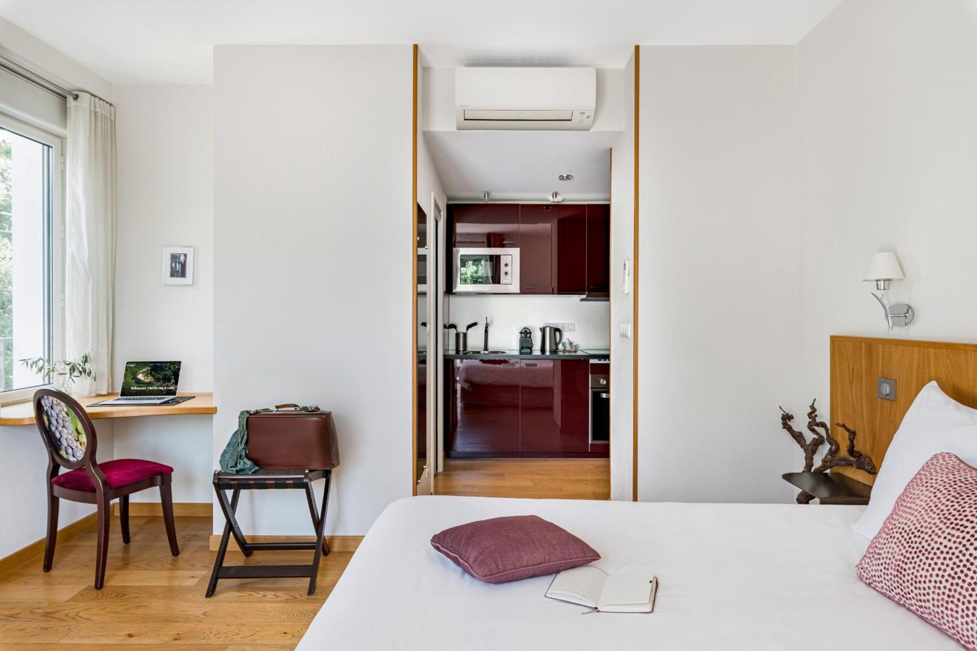 Deluxe Double Room Balcony