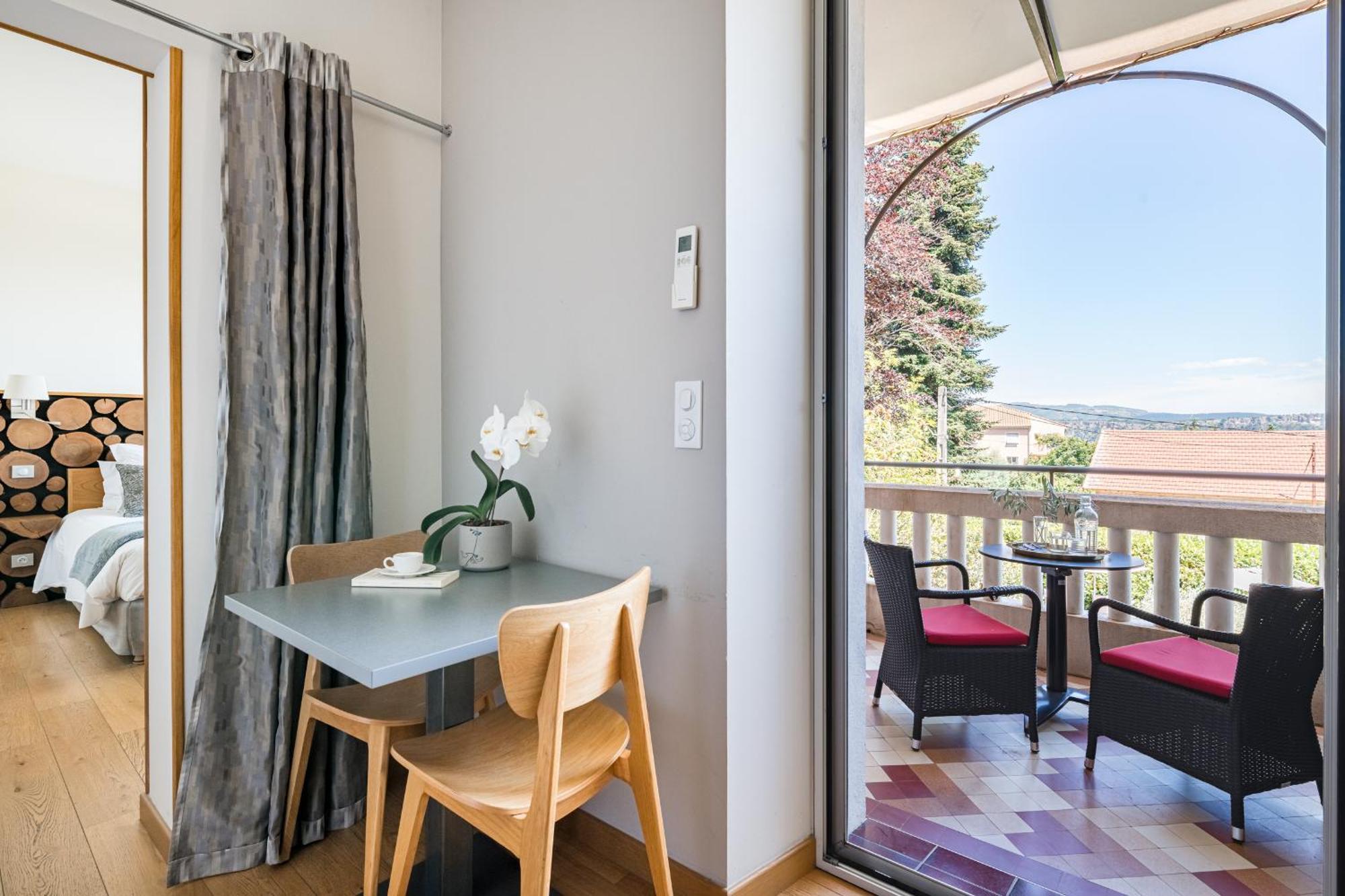 Deluxe Double Room Balcony